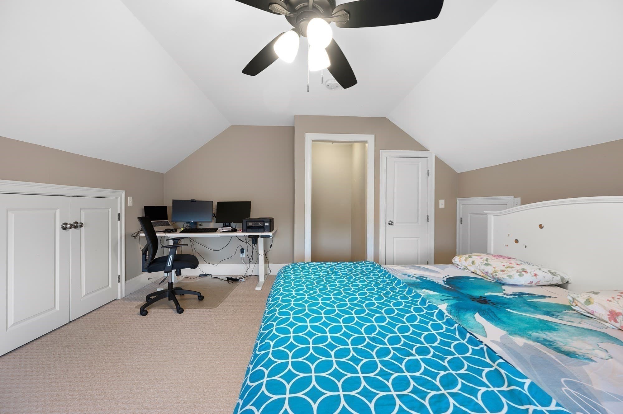 Condominium at 210 S Quinsigamond Ave # 2, Shrewsbury MA 01545, Shrewsbury, photo 21 of 39