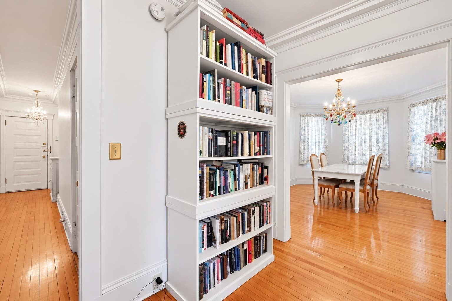 Condominium at 22 Centre St # 2, Cambridge MA 02139, Cambridge, photo 4 of 42