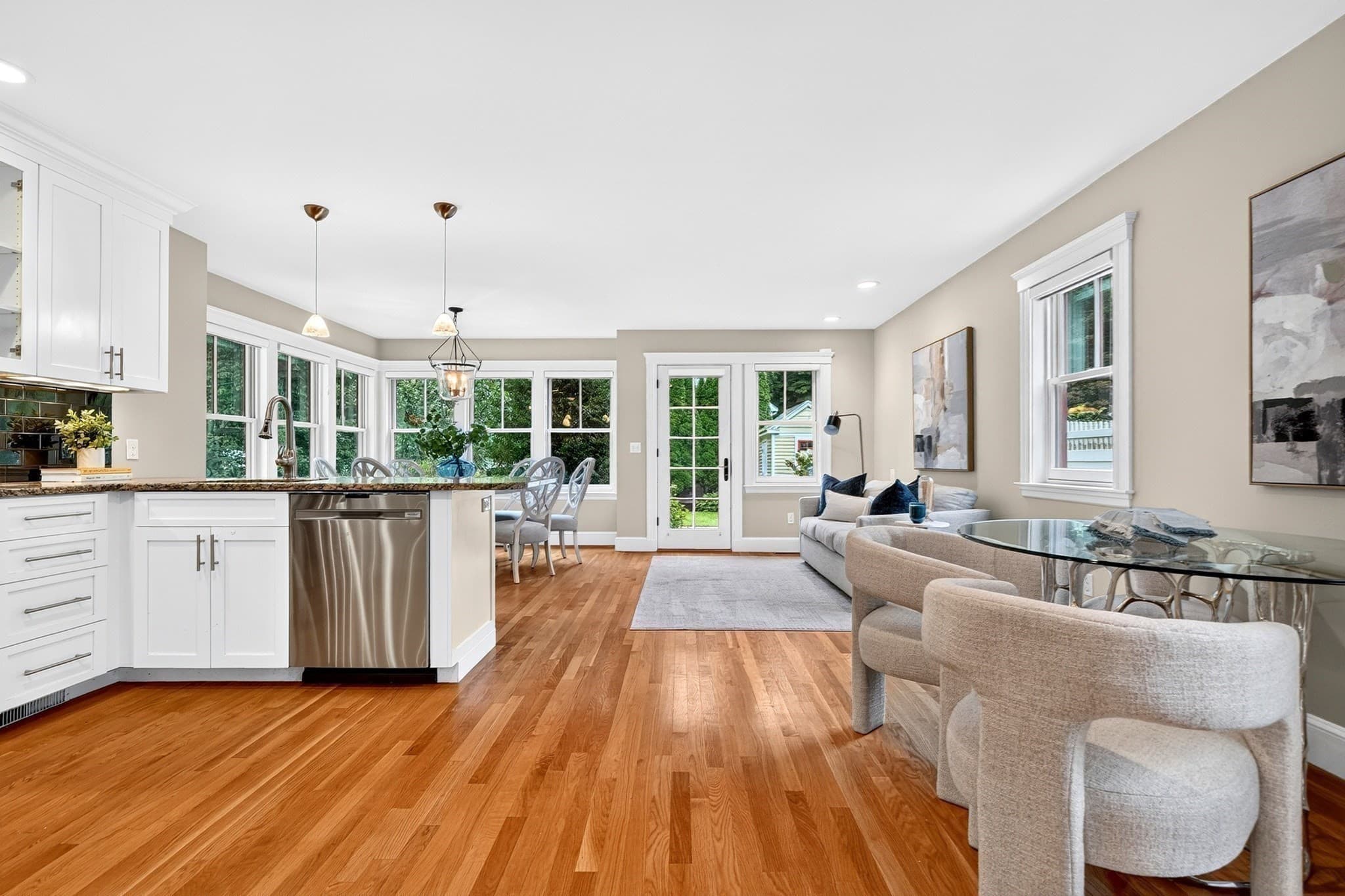 Single Family Residence at 95 Woburn St, Lexington MA 02420, Lexington, photo 13 of 38