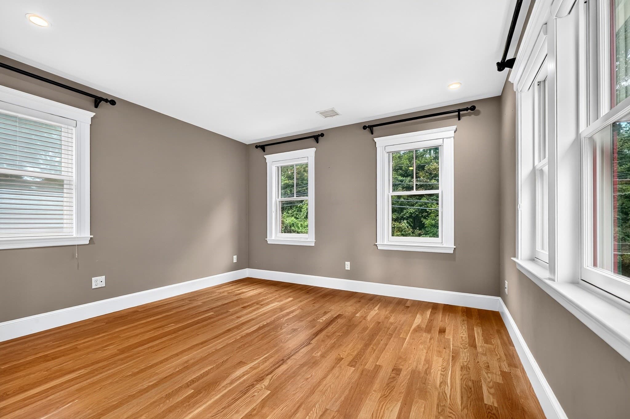 Single Family Residence at 95 Woburn St, Lexington MA 02420, Lexington, photo 29 of 38