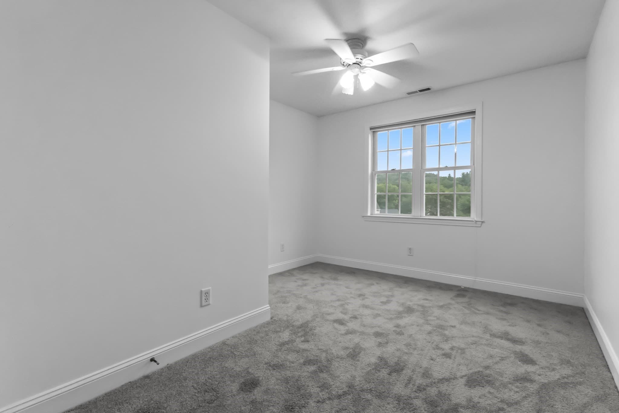Single Family Residence at 352 Grafton St, Shrewsbury MA 01545, Shrewsbury, photo 27 of 42