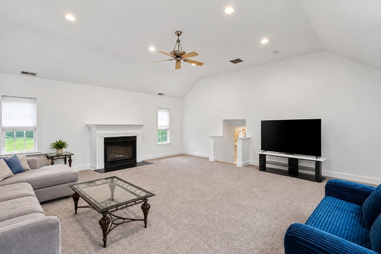 Single Family Residence at 352 Grafton St, Shrewsbury MA 01545, Shrewsbury, photo 13 of 42