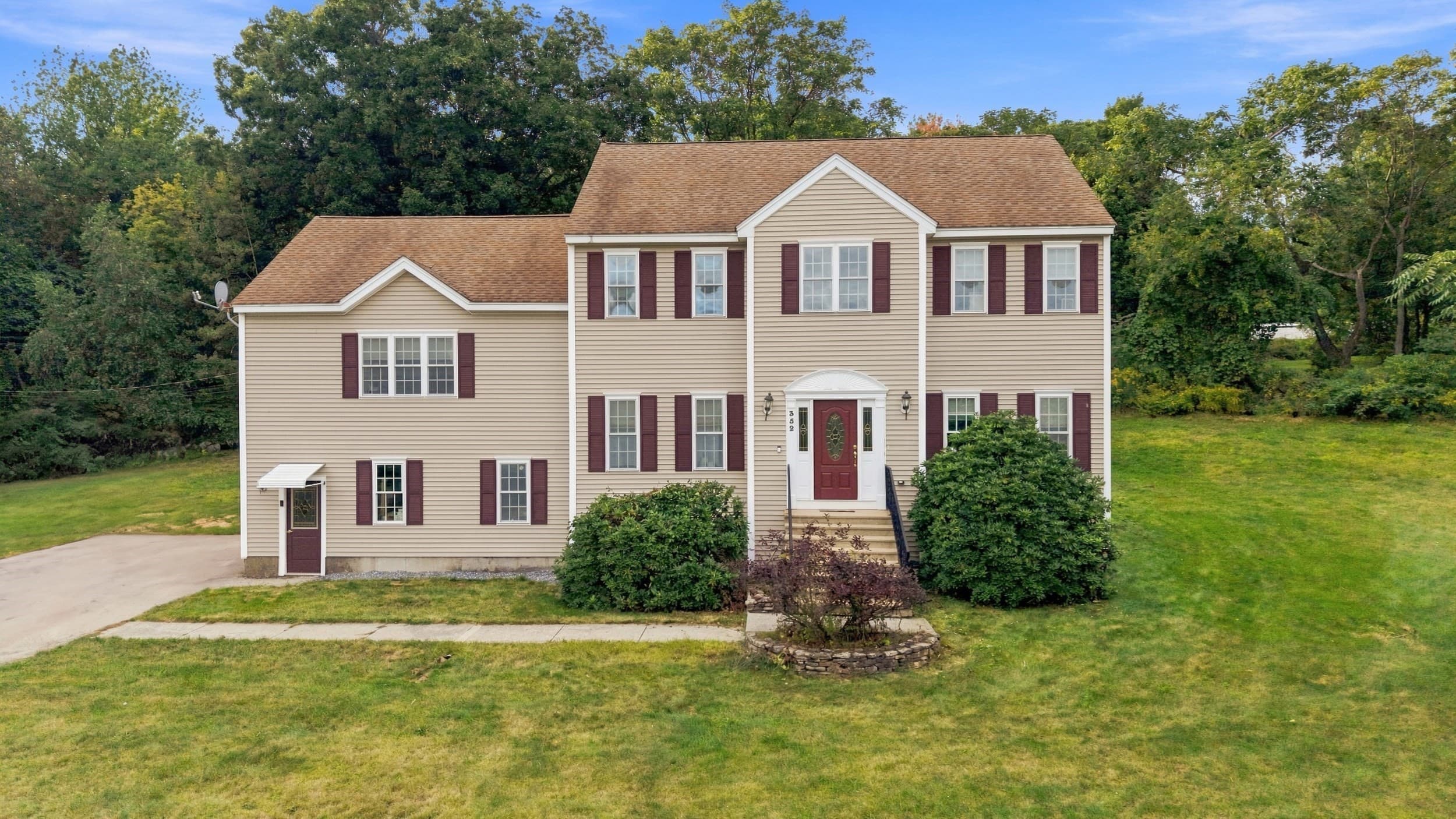 352 Grafton St, Shrewsbury MA 01545