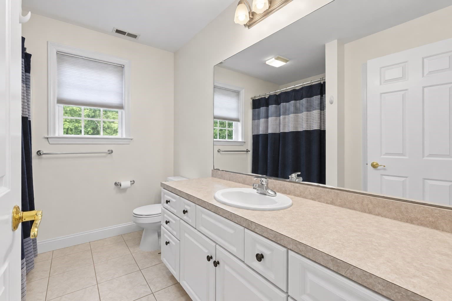 Single Family Residence at 352 Grafton St, Shrewsbury MA 01545, Shrewsbury, photo 24 of 42