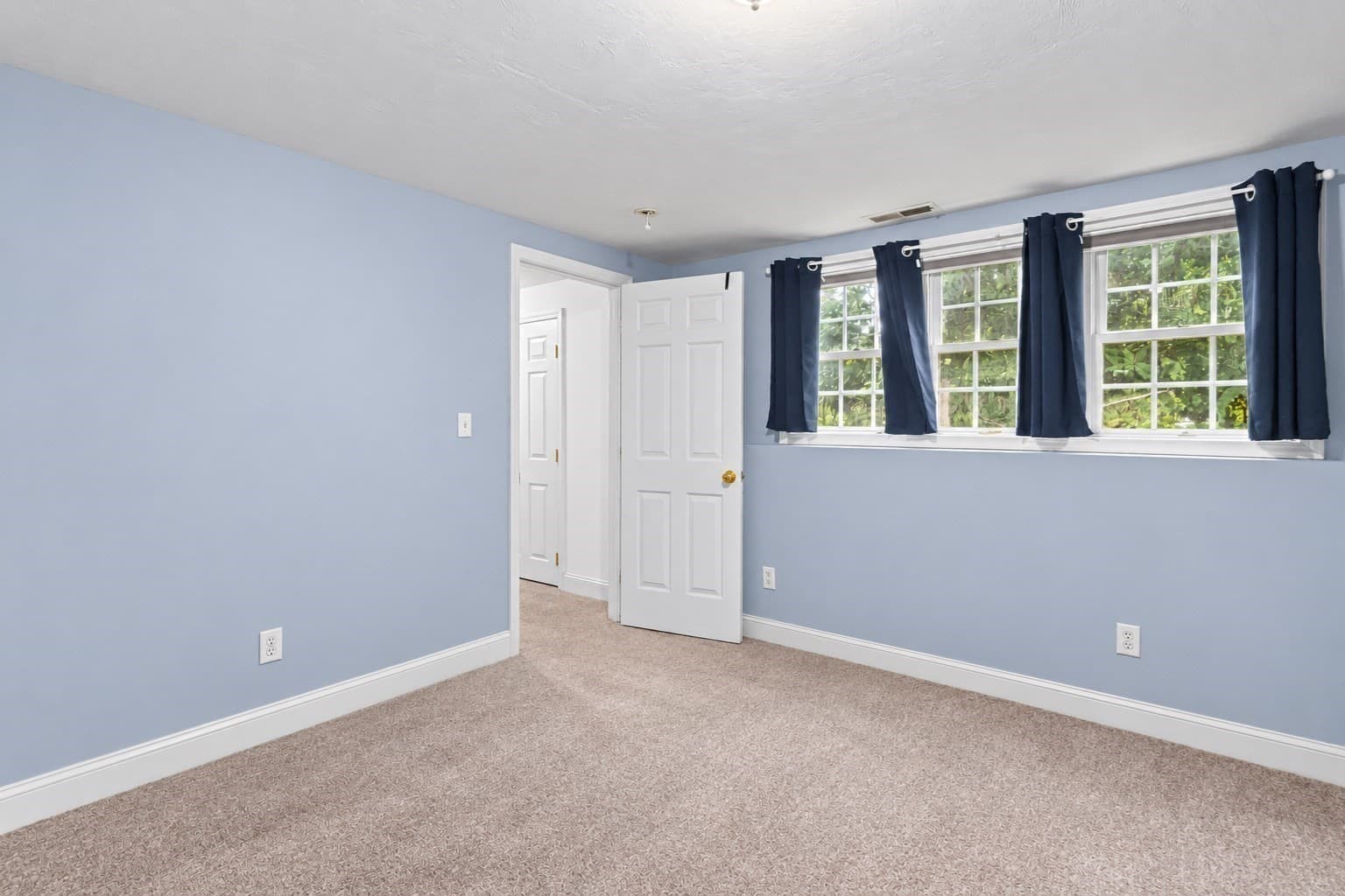 Single Family Residence at 352 Grafton St, Shrewsbury MA 01545, Shrewsbury, photo 33 of 42