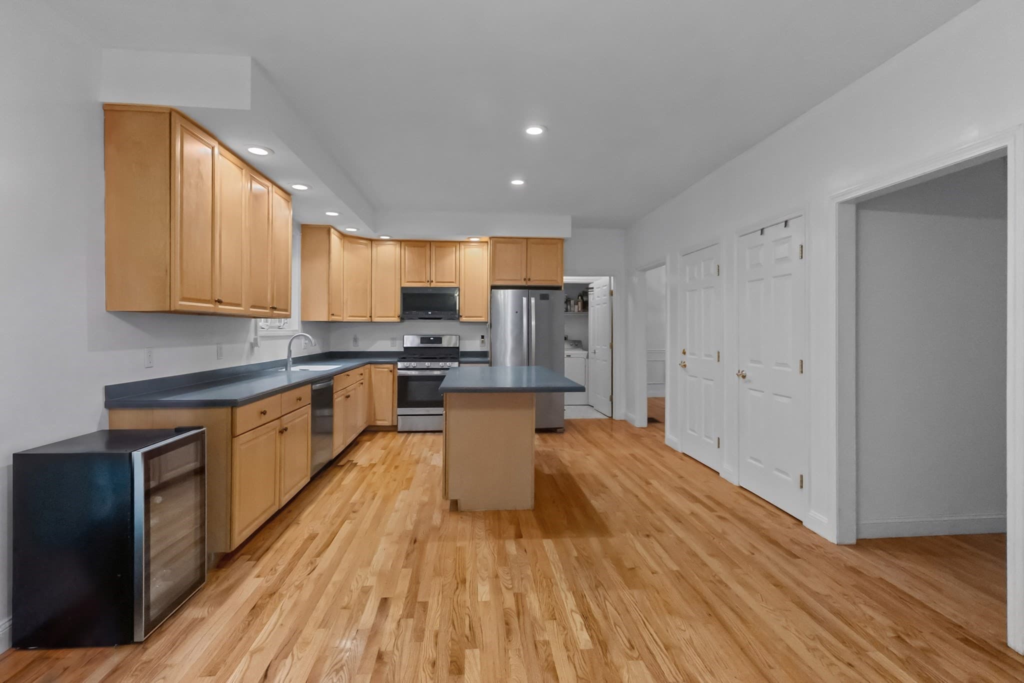 Single Family Residence at 352 Grafton St, Shrewsbury MA 01545, Shrewsbury, photo 4 of 42