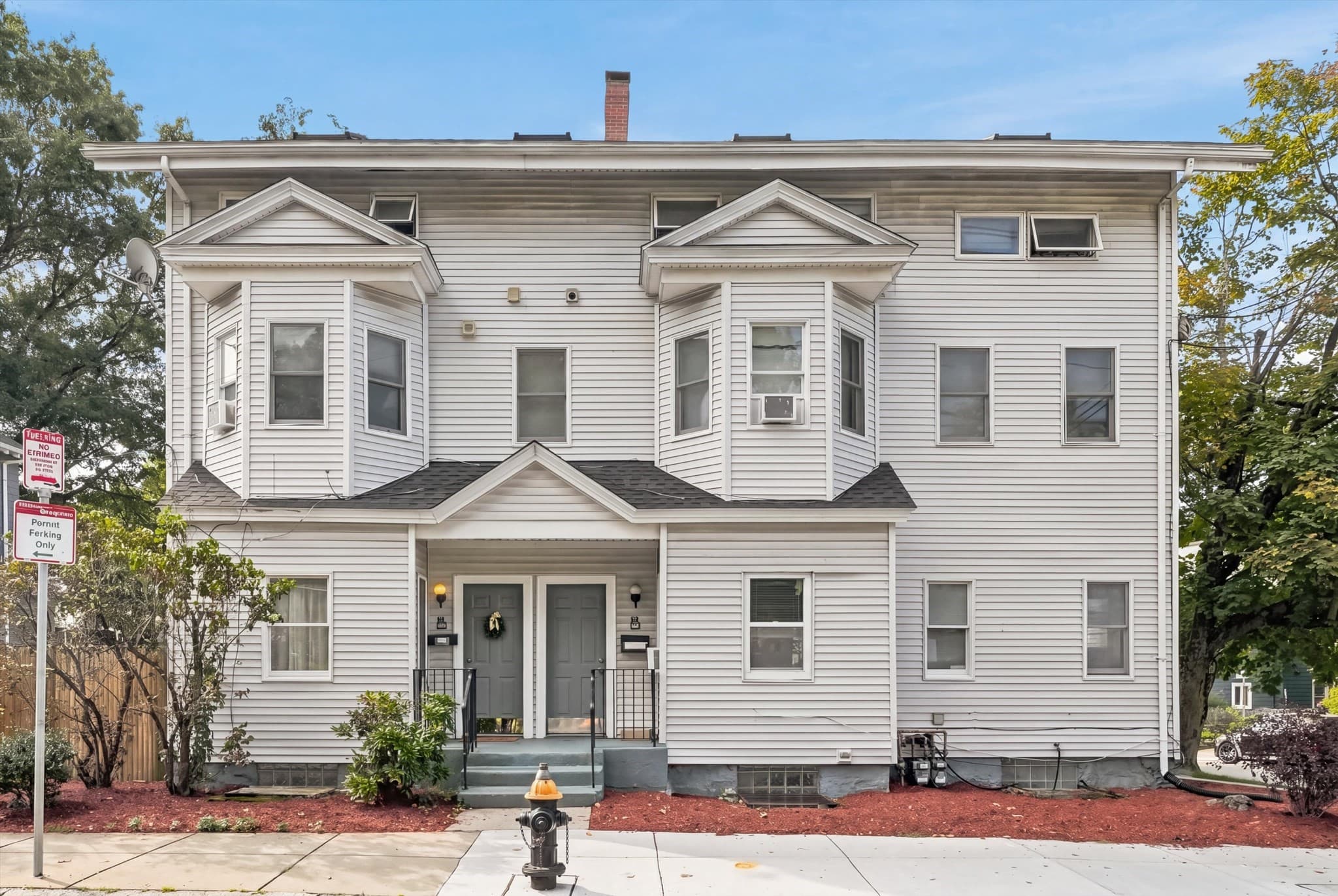 4 Family at 4 Union St, Boston MA 02135, Boston, photo 2 of 42