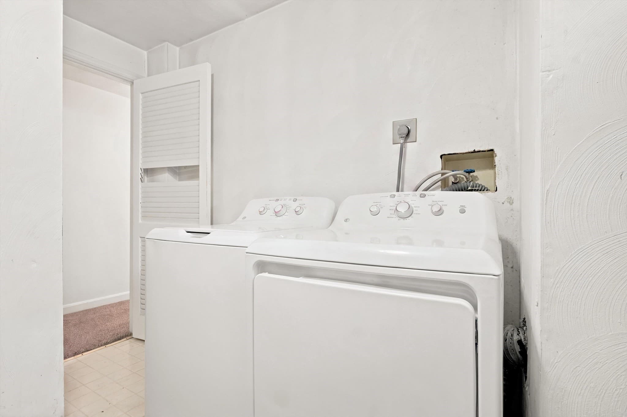 4 Family at 4 Union St, Boston MA 02135, Boston, photo 10 of 42