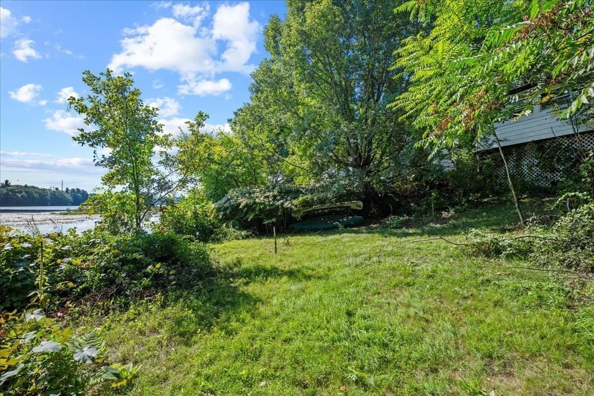 Single Family Residence at 15 Anglin Ln, Shrewsbury MA 01545, Shrewsbury, photo 26 of 40