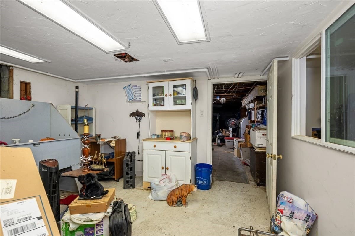 Single Family Residence at 15 Anglin Ln, Shrewsbury MA 01545, Shrewsbury, photo 22 of 40