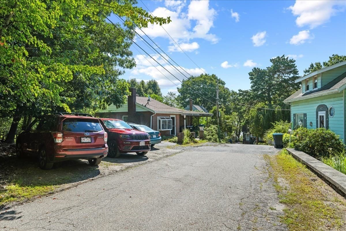 Single Family Residence at 15 Anglin Ln, Shrewsbury MA 01545, Shrewsbury, photo 36 of 40