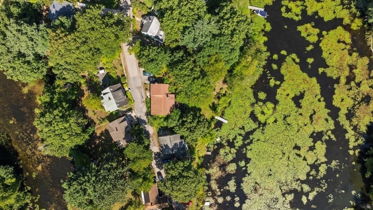 Single Family Residence at 15 Anglin Ln, Shrewsbury MA 01545, Shrewsbury, photo 32 of 40