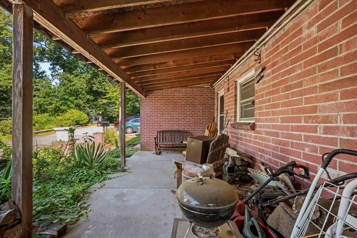 Single Family Residence at 15 Anglin Ln, Shrewsbury MA 01545, Shrewsbury, photo 34 of 40