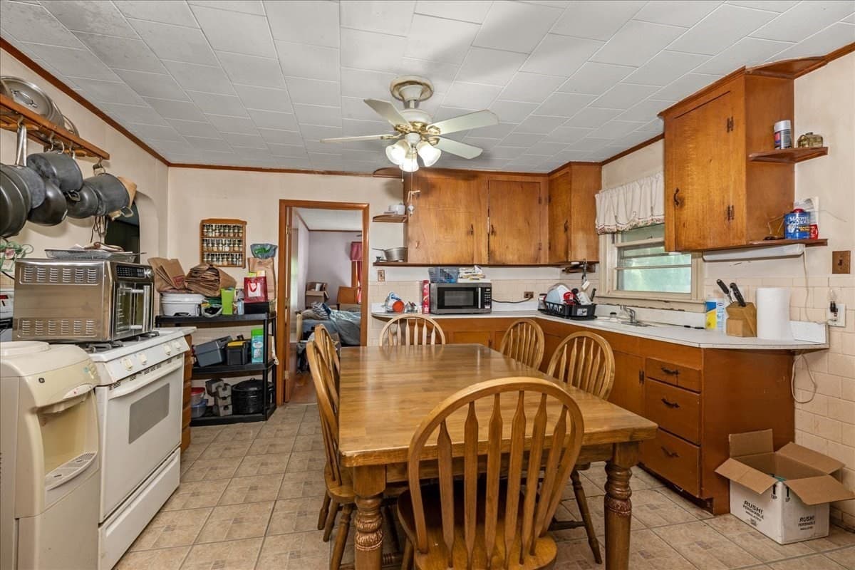 Single Family Residence at 15 Anglin Ln, Shrewsbury MA 01545, Shrewsbury, photo 10 of 40