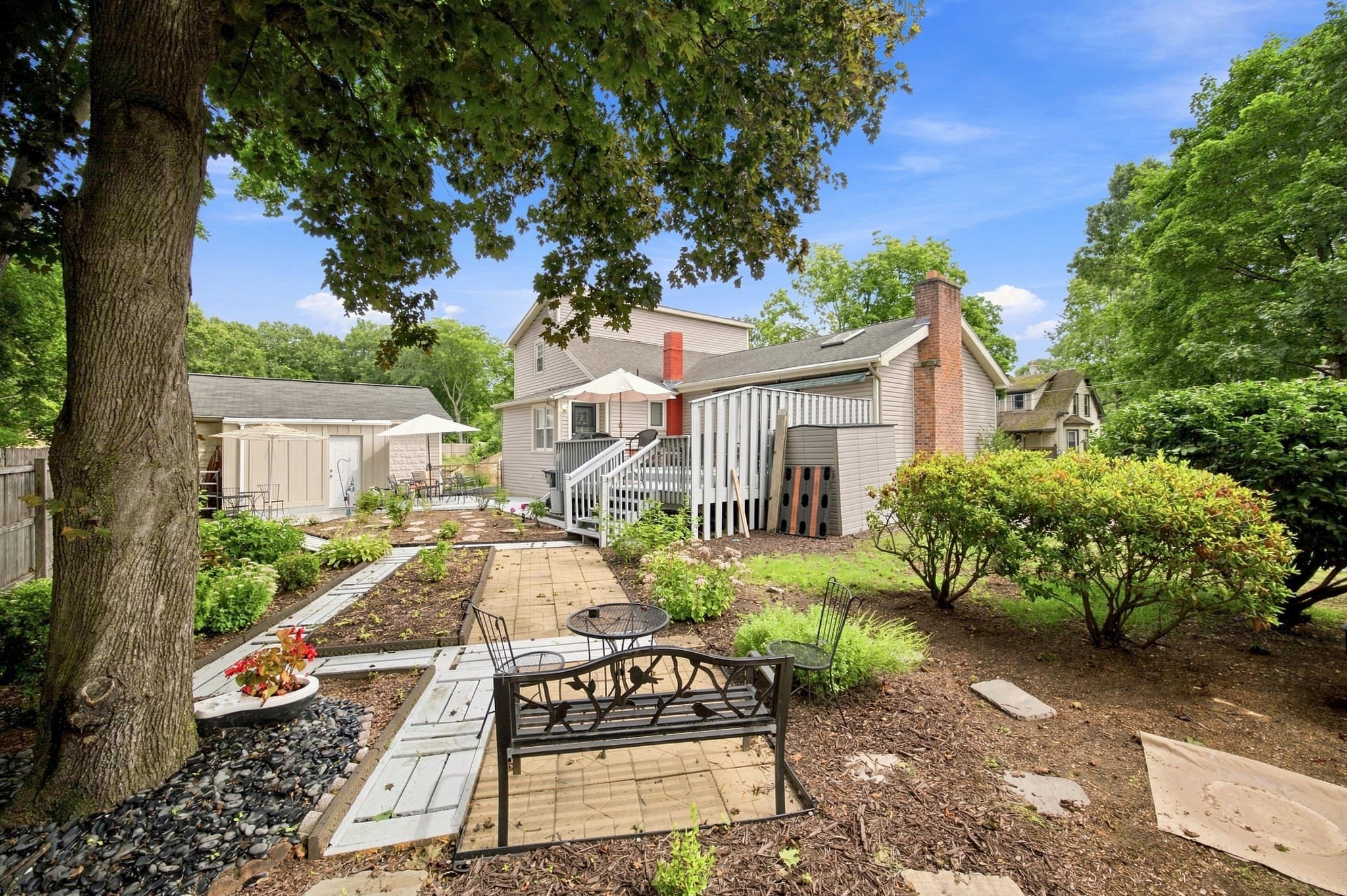 Single Family Residence at 60 Brickett St, Springfield MA 01119, Springfield, photo 22 of 29