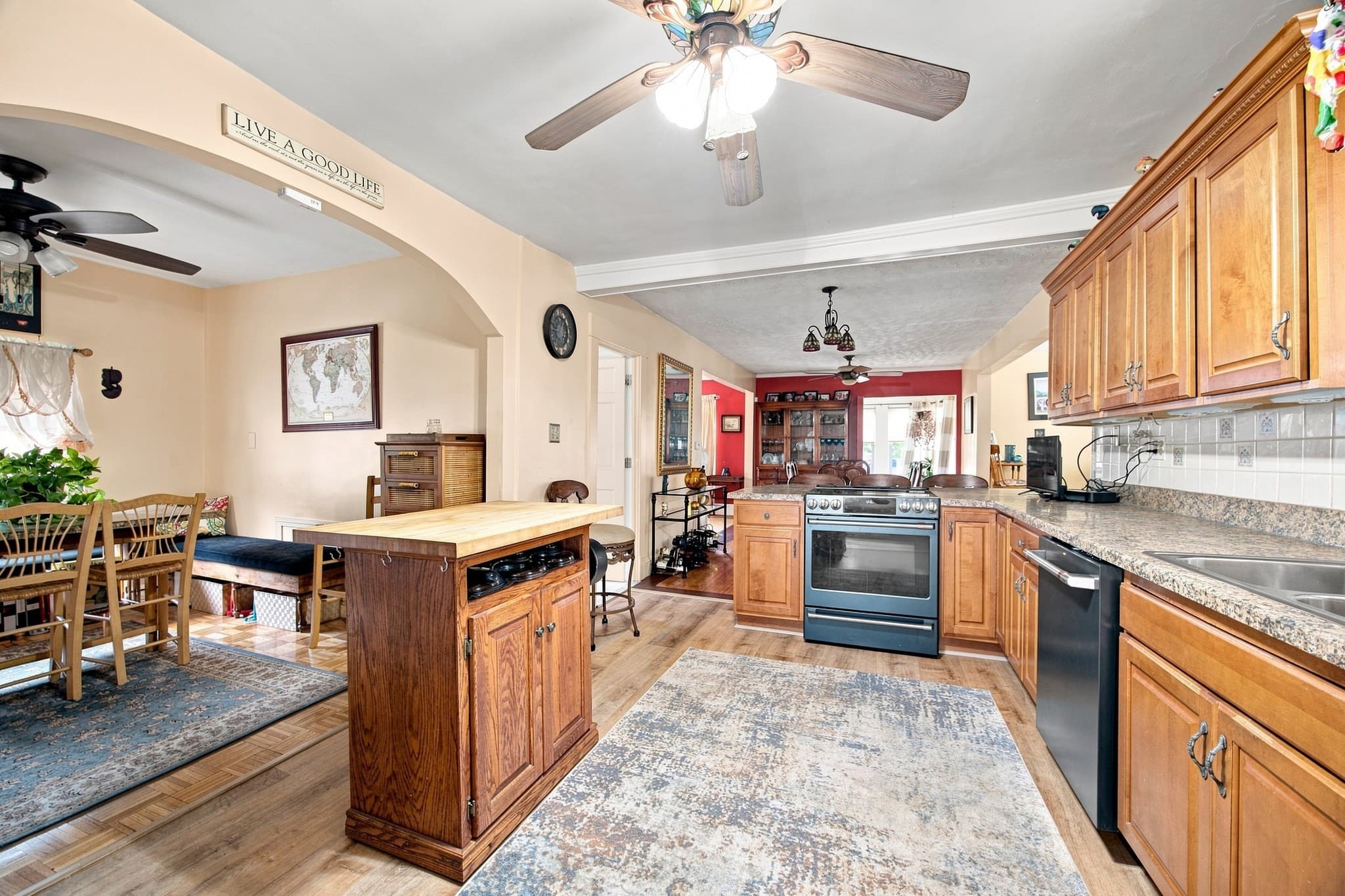 Single Family Residence at 60 Brickett St, Springfield MA 01119, Springfield, photo 8 of 29