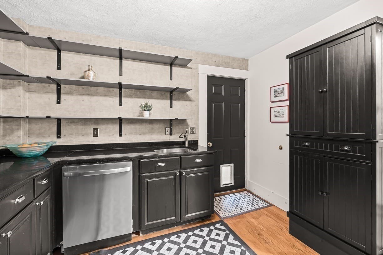 Condominium at 189 Washington St # 2, Winchester MA 01890, Winchester, photo 10 of 38
