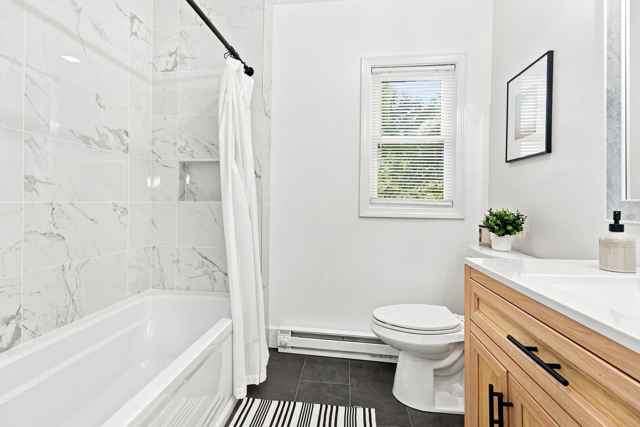 Condominium at 615 Salem St # 2, Malden MA 02148, Malden, photo 20 of 36