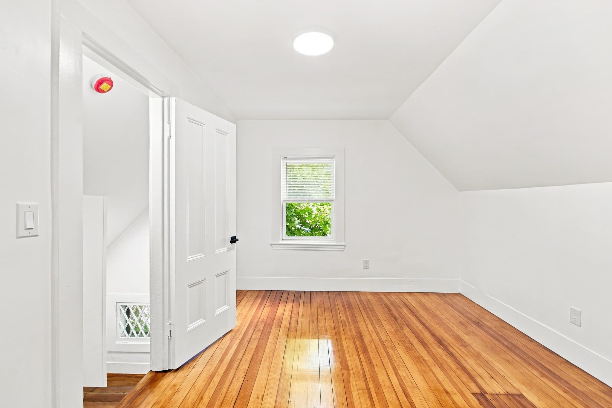 Condominium at 615 Salem St # 2, Malden MA 02148, Malden, photo 31 of 36