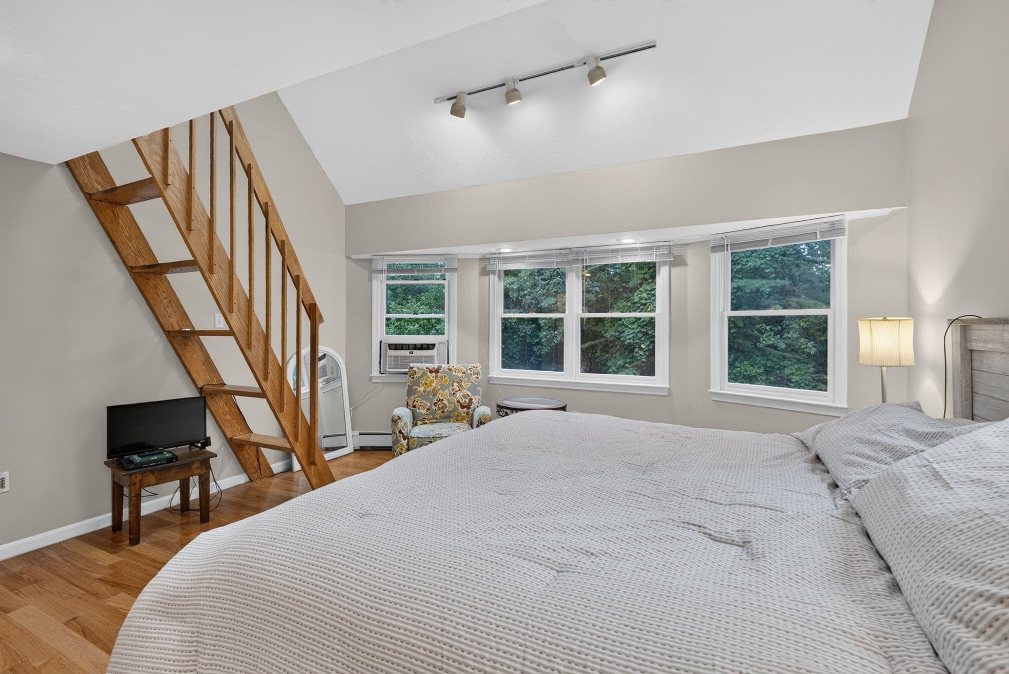 Single Family Residence at 10 Fairway Dr, Groton MA 01450, Groton, photo 23 of 42