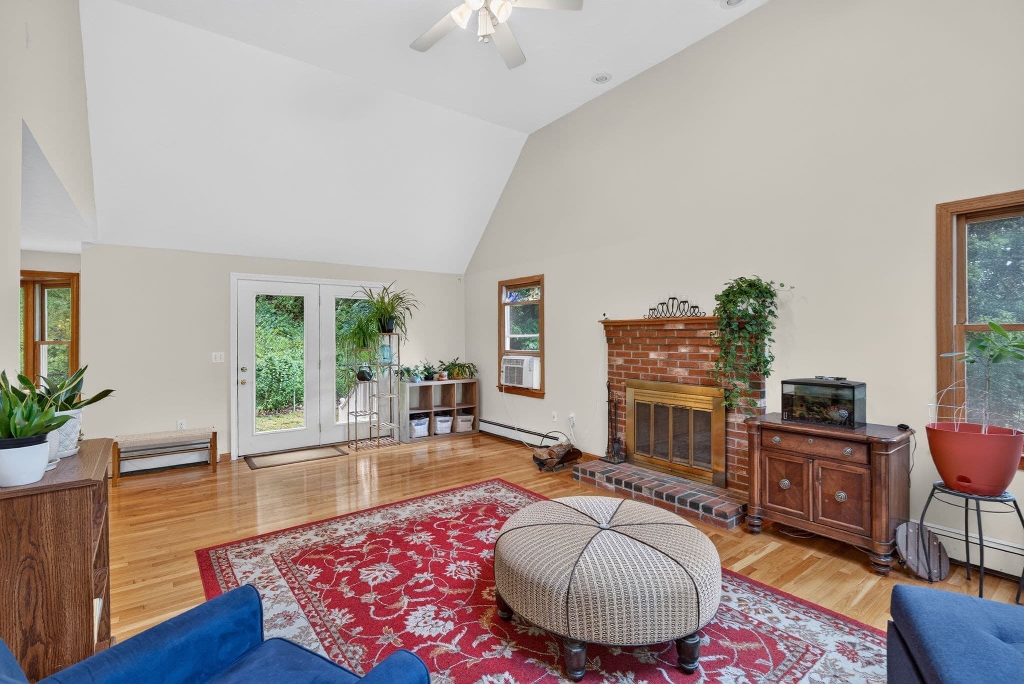 Single Family Residence at 10 Fairway Dr, Groton MA 01450, Groton, photo 17 of 42