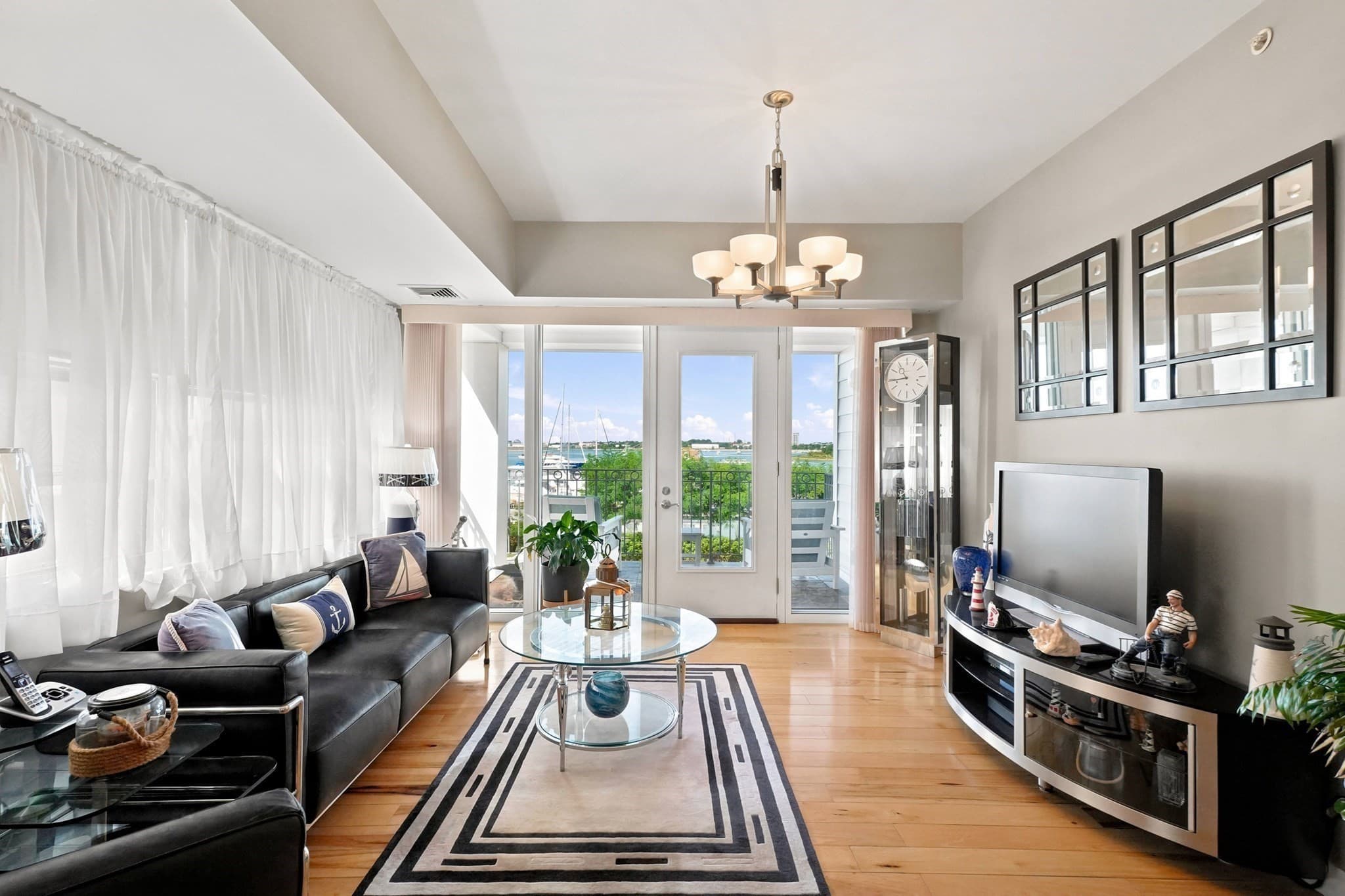Condominium at 550 Pleasant St # 201, Winthrop MA 02152, Winthrop, photo 2 of 29
