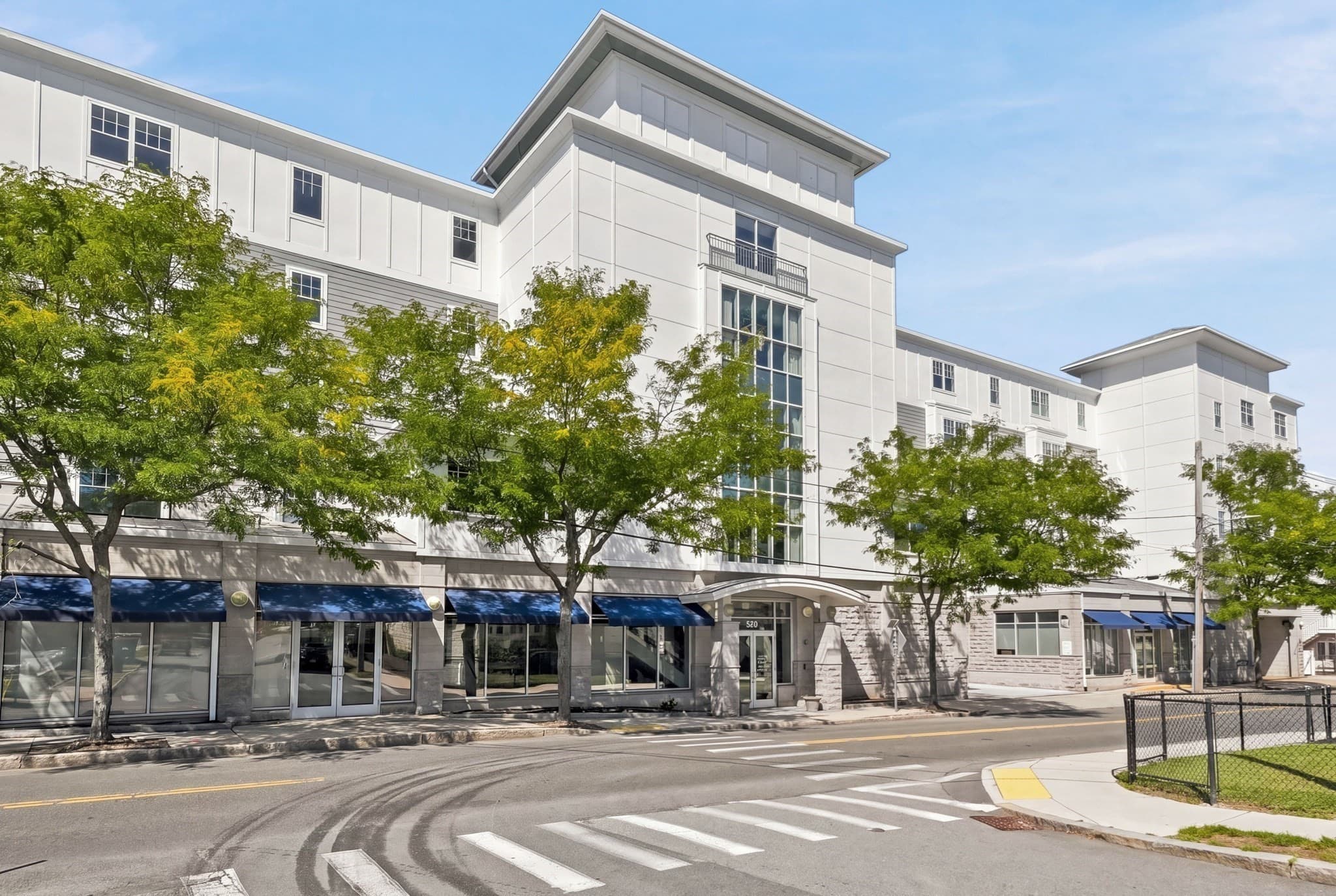 Condominium at 550 Pleasant St # 201, Winthrop MA 02152, Winthrop, photo 22 of 29