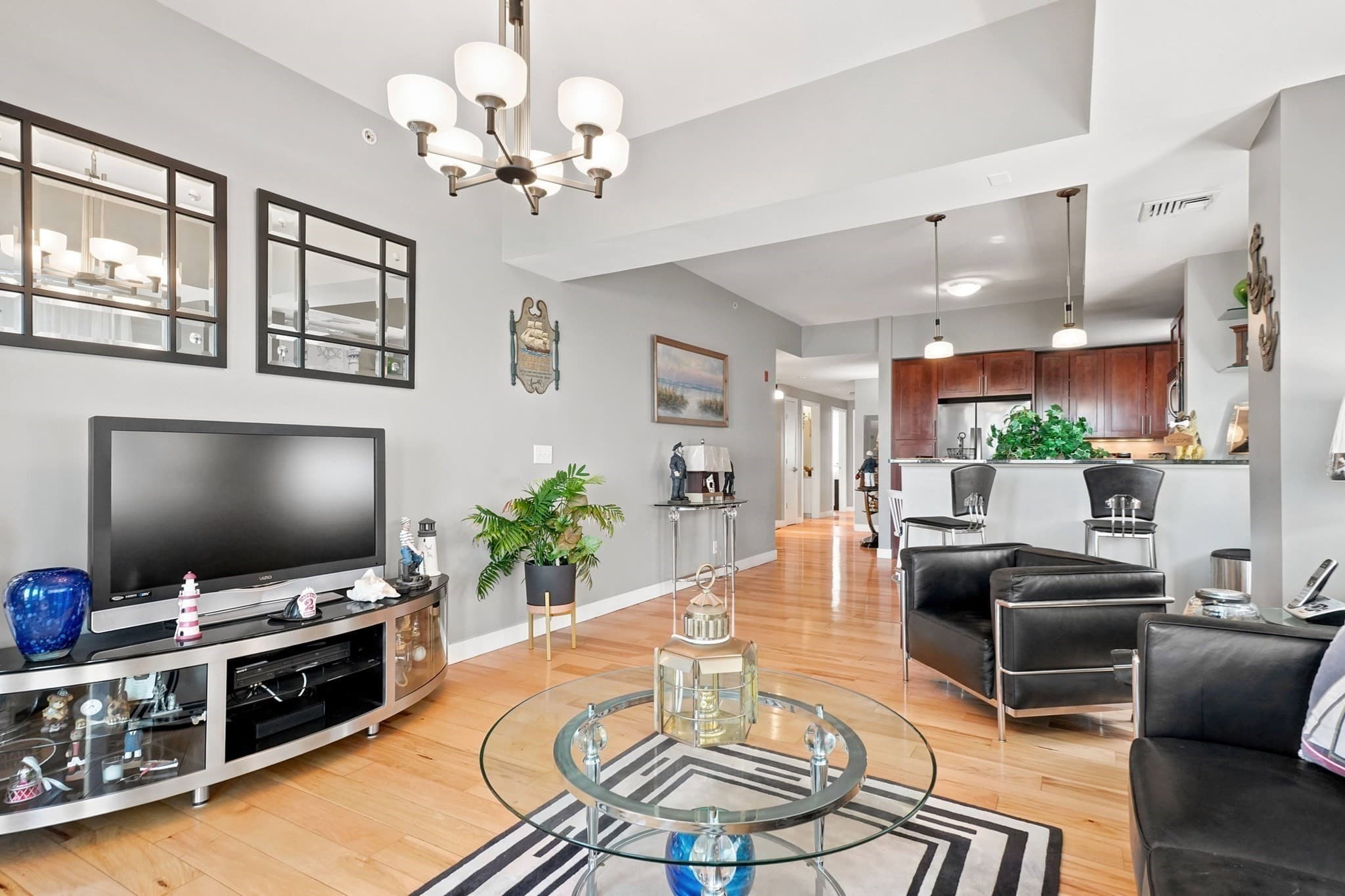 Condominium at 550 Pleasant St # 201, Winthrop MA 02152, Winthrop, photo 3 of 29