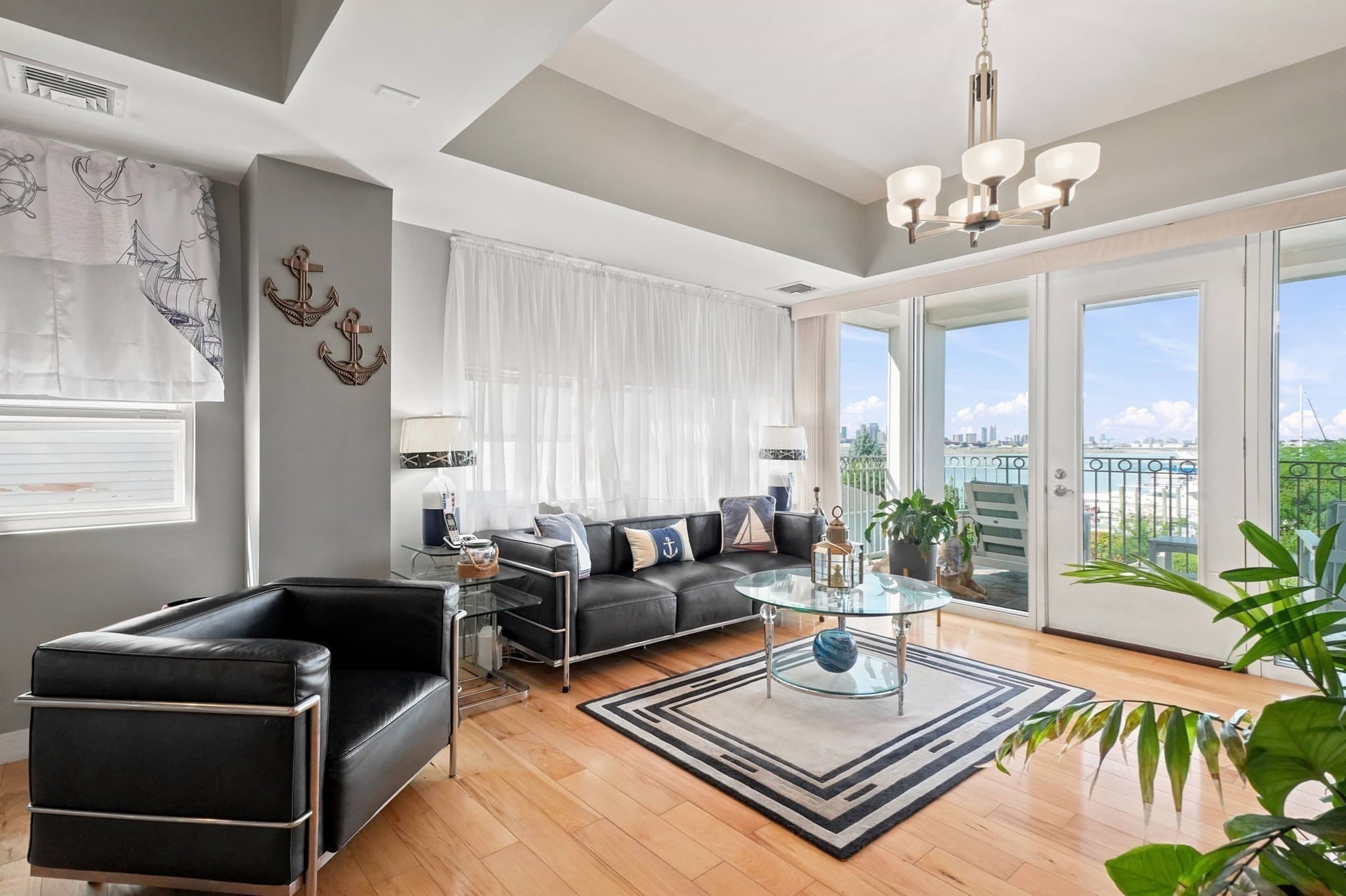 550 Pleasant St # 201, Winthrop MA 02152