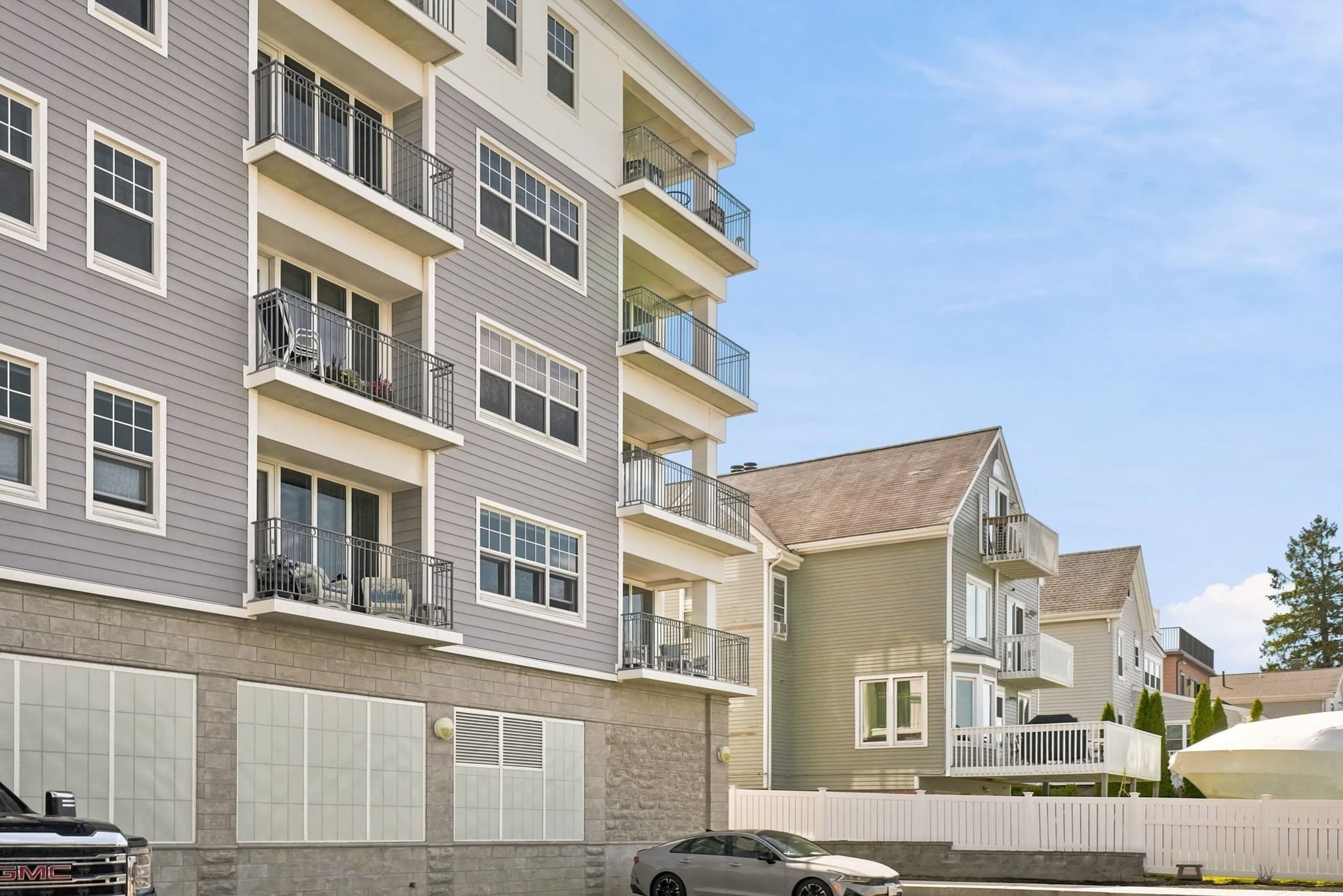 Condominium at 550 Pleasant St # 201, Winthrop MA 02152, Winthrop, photo 25 of 29
