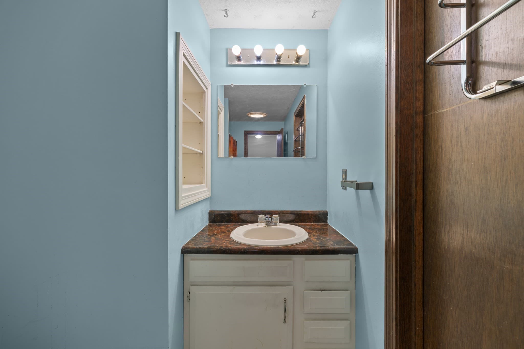 Condominium at 47 Prescott Dr # 47, Chelmsford MA 01863, Chelmsford, photo 22 of 37