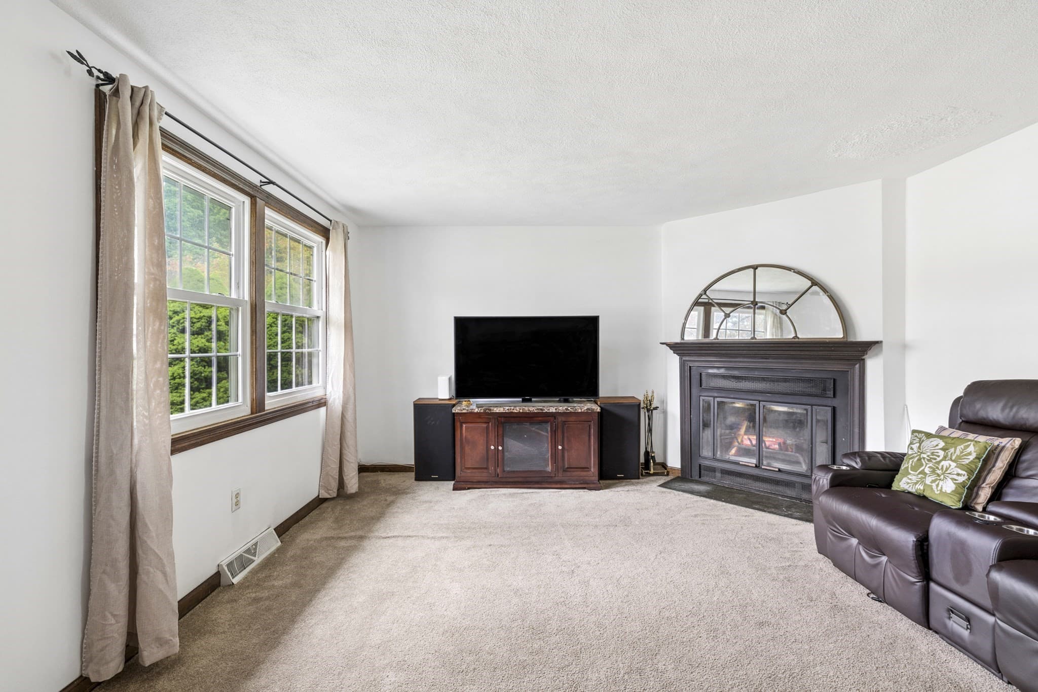 47 Prescott Dr # 47, Chelmsford MA 01863
