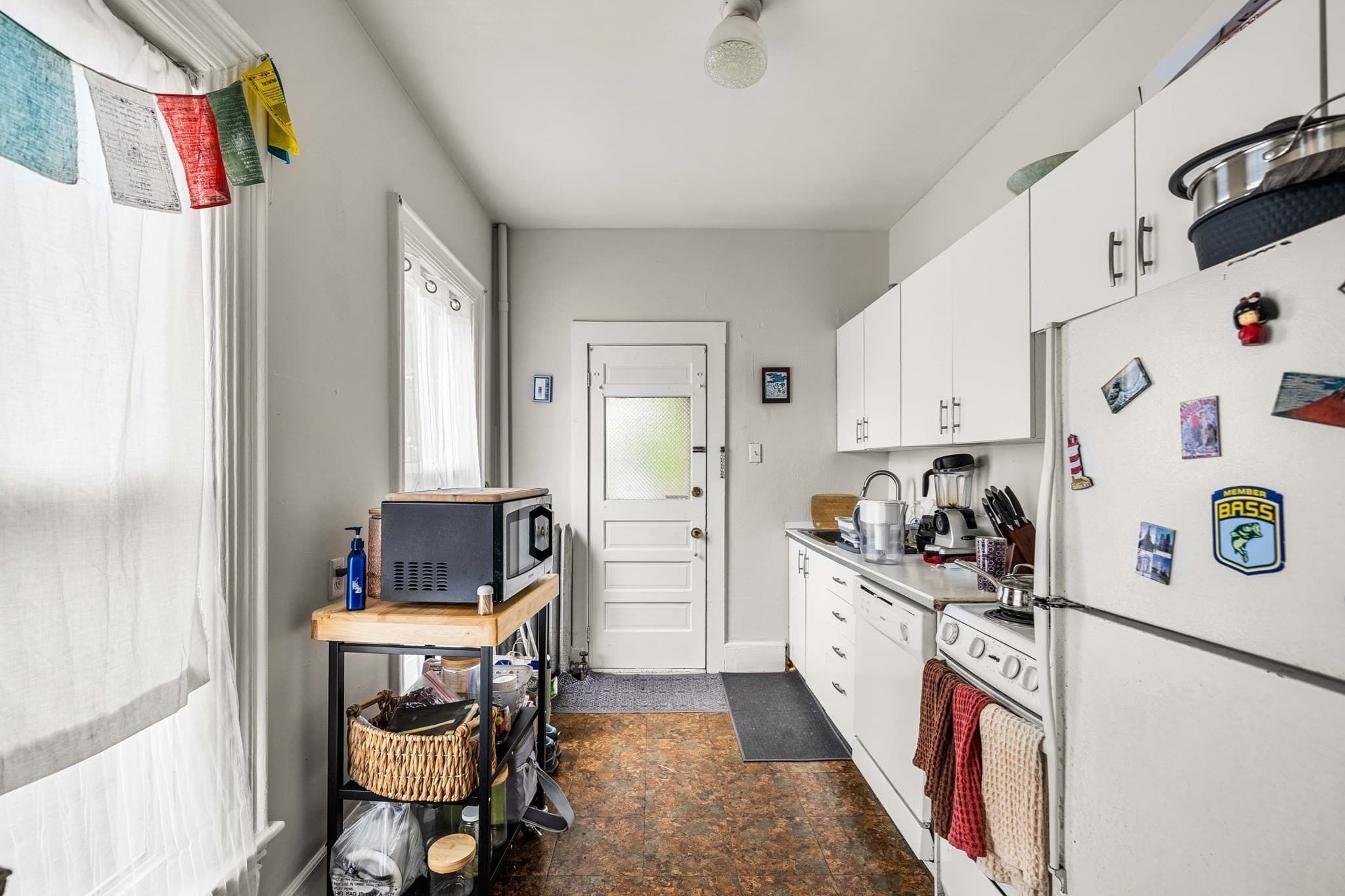 3 Family at 45 Varney St, Lowell MA 01854, Lowell, photo 11 of 39