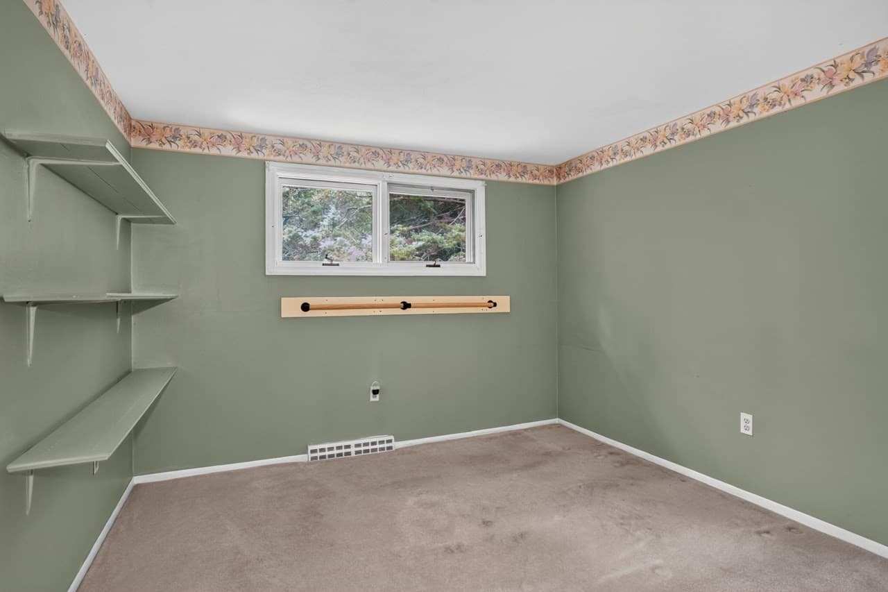 Single Family Residence at 801 Winter St, Holliston MA 01746, Holliston, photo 12 of 34