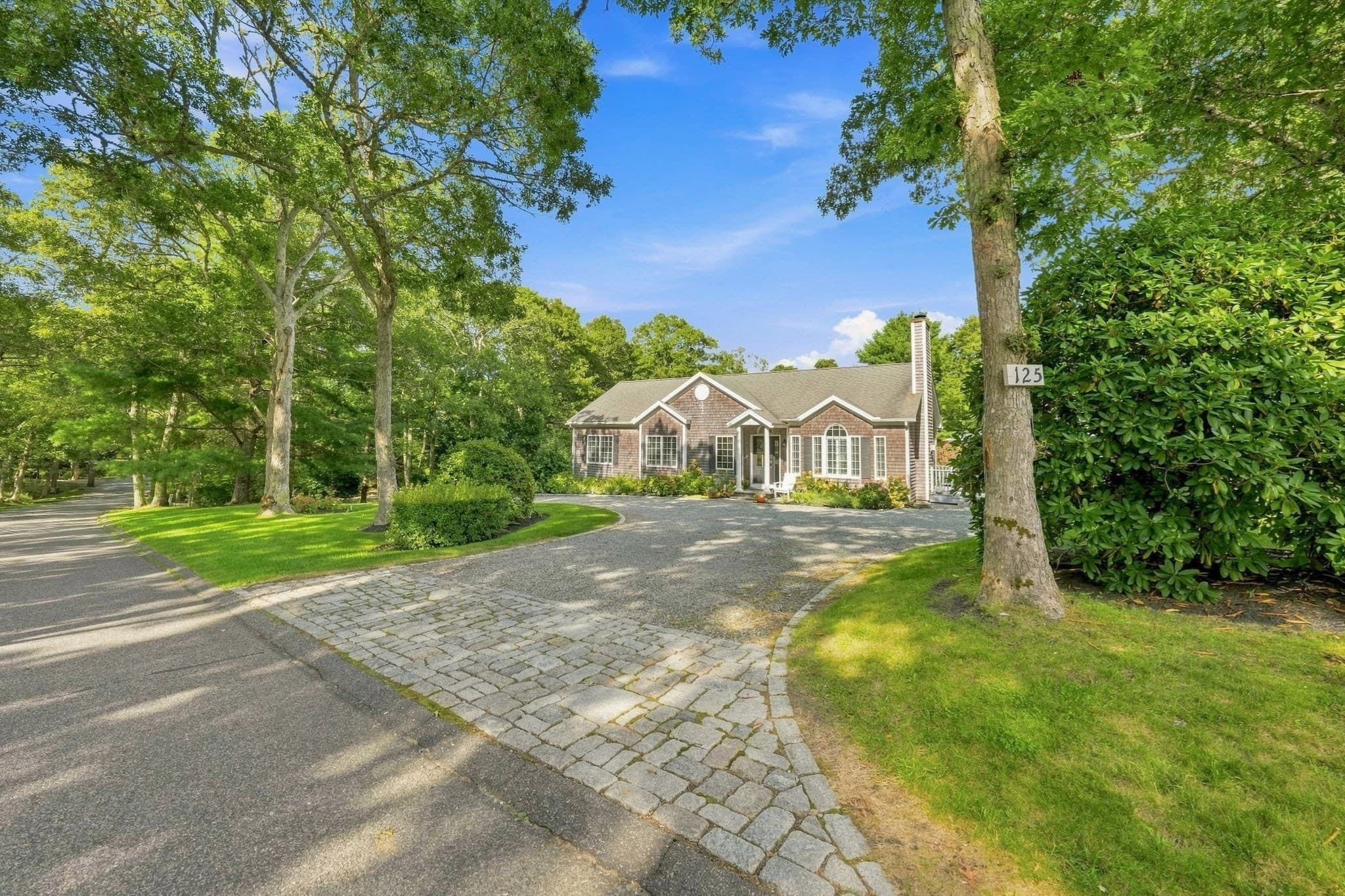 Single Family Residence at 125 Mayflower Ln, Tisbury MA 02568, photo 2 of 42