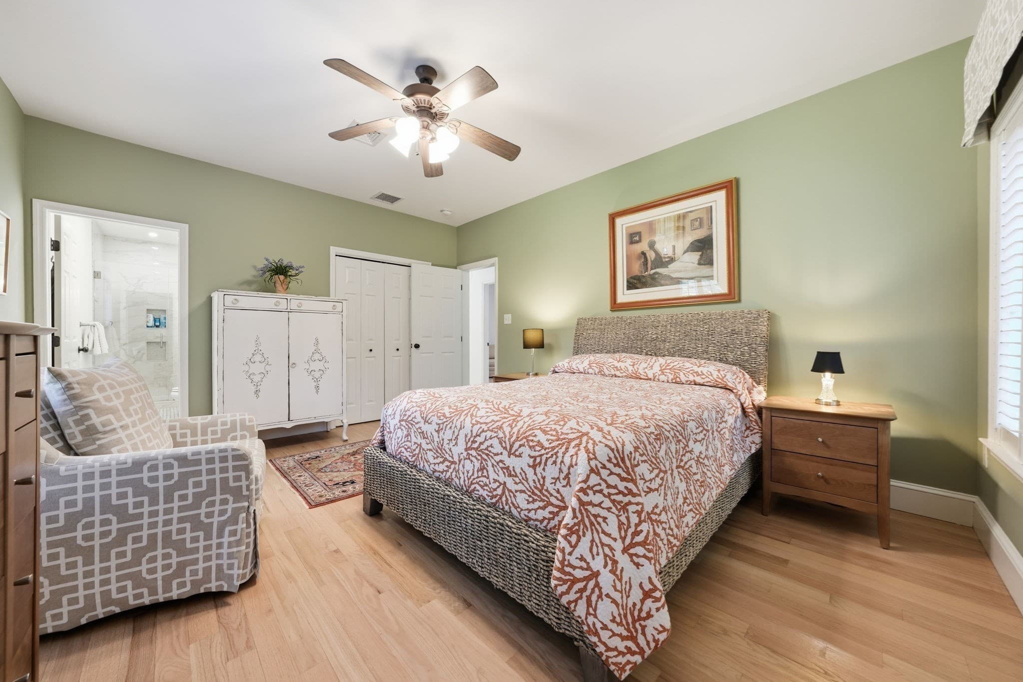 Single Family Residence at 125 Mayflower Ln, Tisbury MA 02568, photo 17 of 42