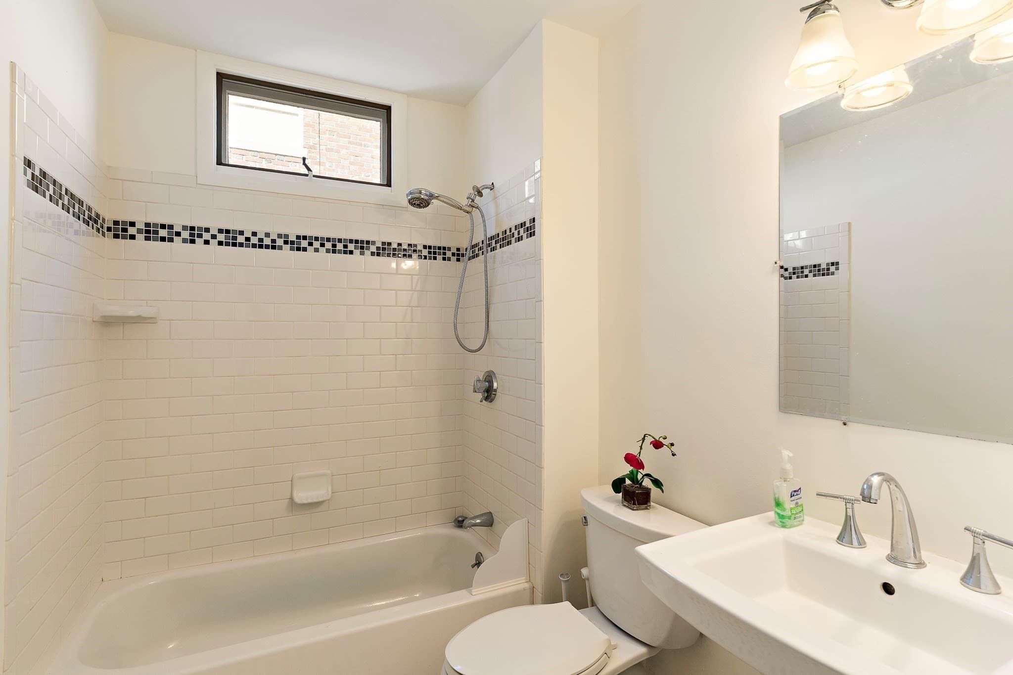 Condominium at 85 Trowbridge St # 2, Cambridge MA 02138, Cambridge, photo 20 of 31