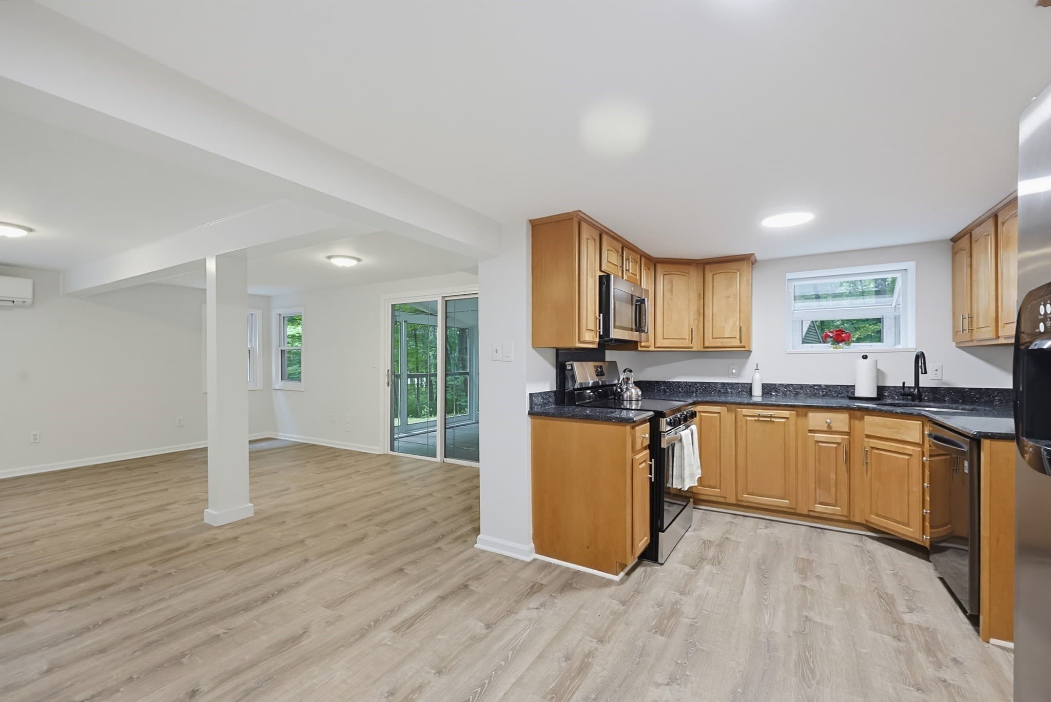 Single Family Residence at 15 Yale Rd, Hopkinton MA 01748, Hopkinton, photo 11 of 35