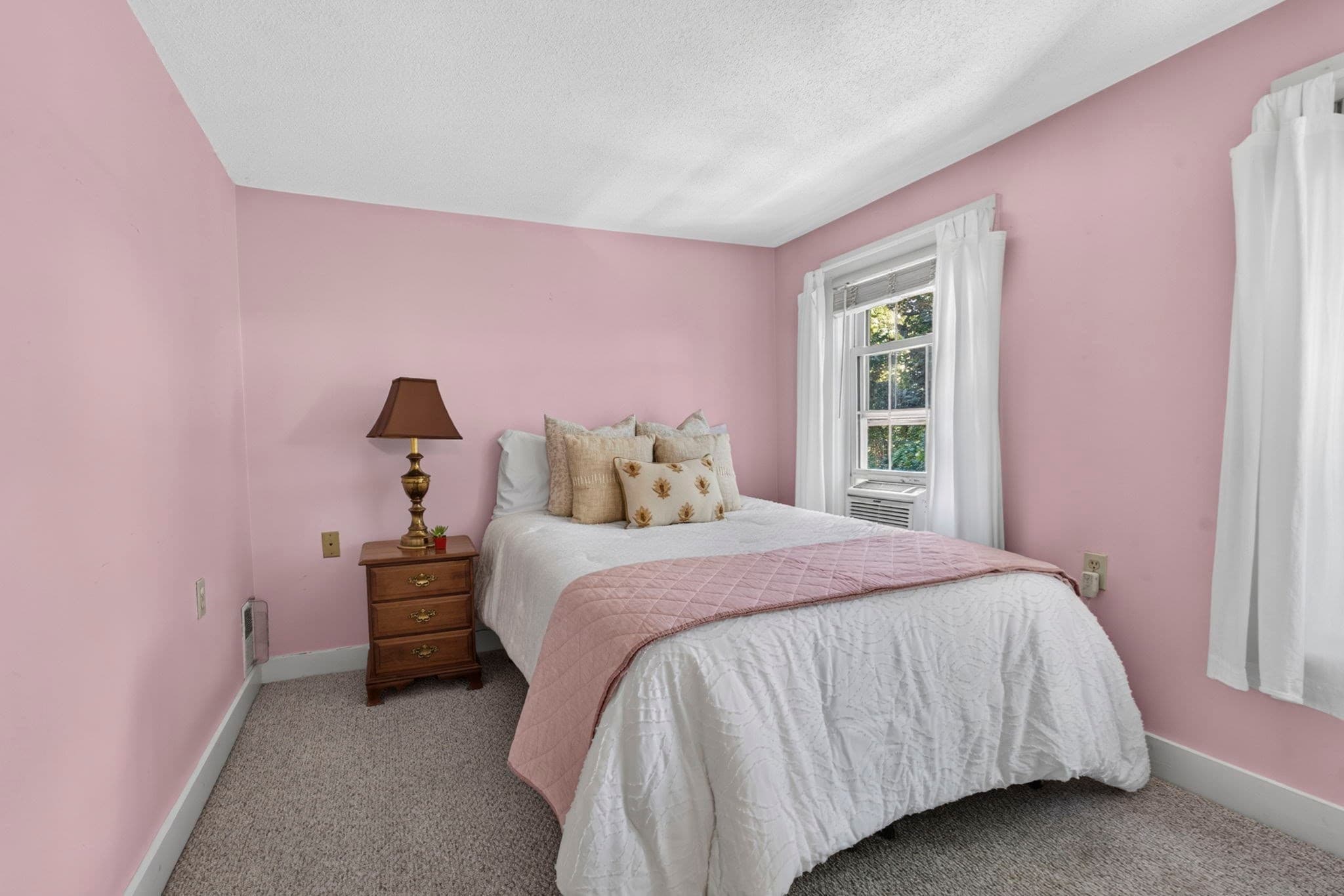Condominium at 4 Rowells Ct # C, Amesbury MA 01913, Amesbury, photo 13 of 22