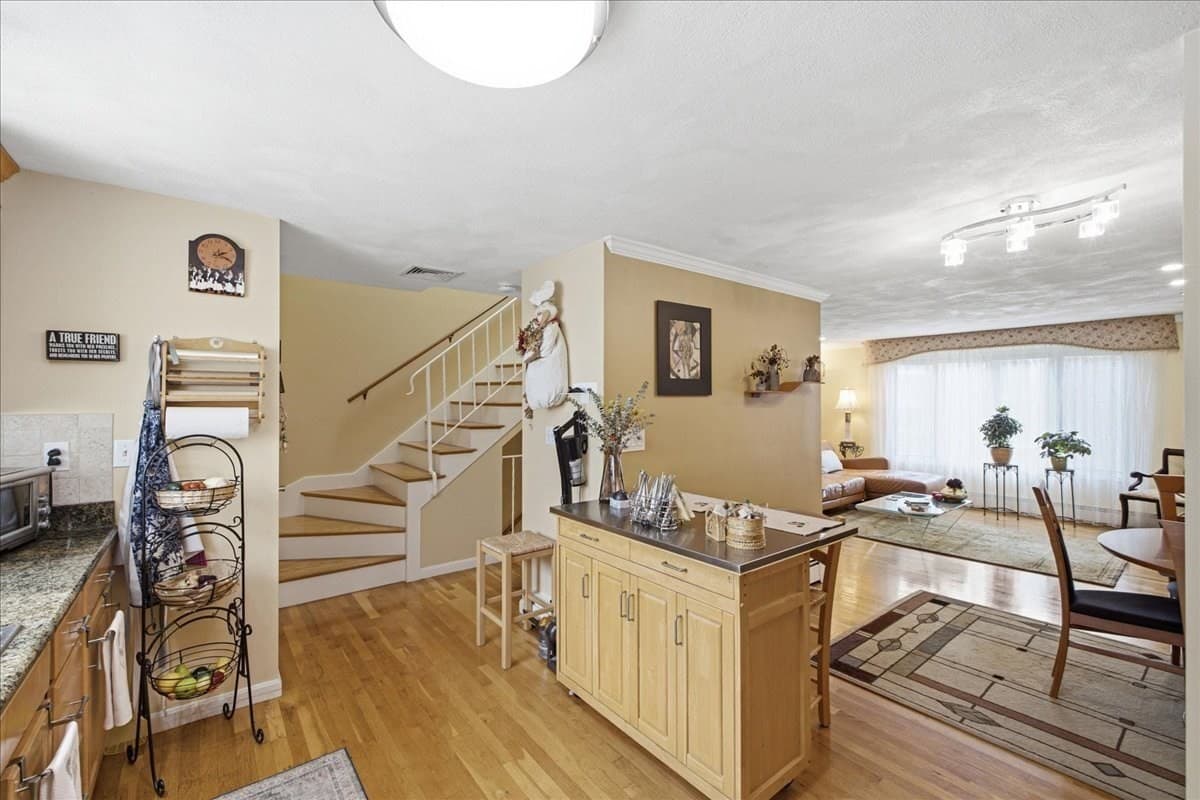 Condominium at 174 Adams Street # 2, Newton MA 02458, photo 12 of 27