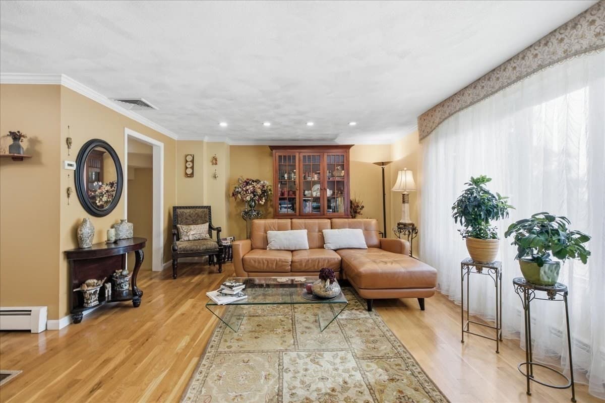 Condominium at 174 Adams Street # 2, Newton MA 02458, photo 7 of 27