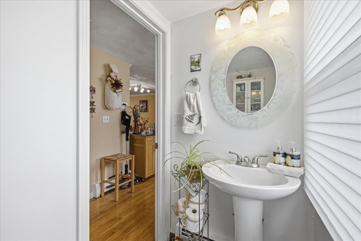 Condominium at 174 Adams Street # 2, Newton MA 02458, photo 15 of 27