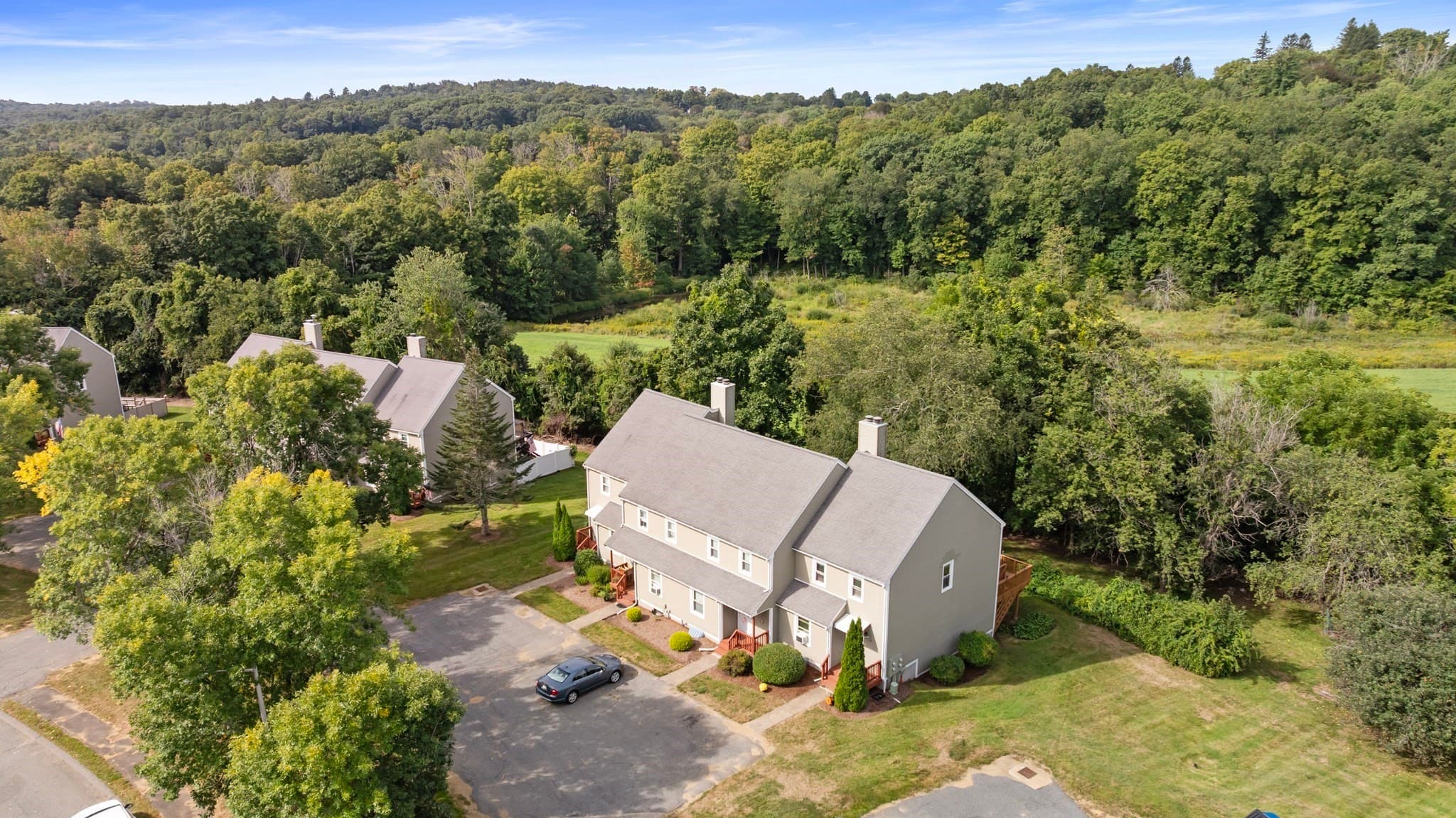 Condominium at 5 Edna Cir # 5, North Brookfield MA 01535, photo 2 of 38