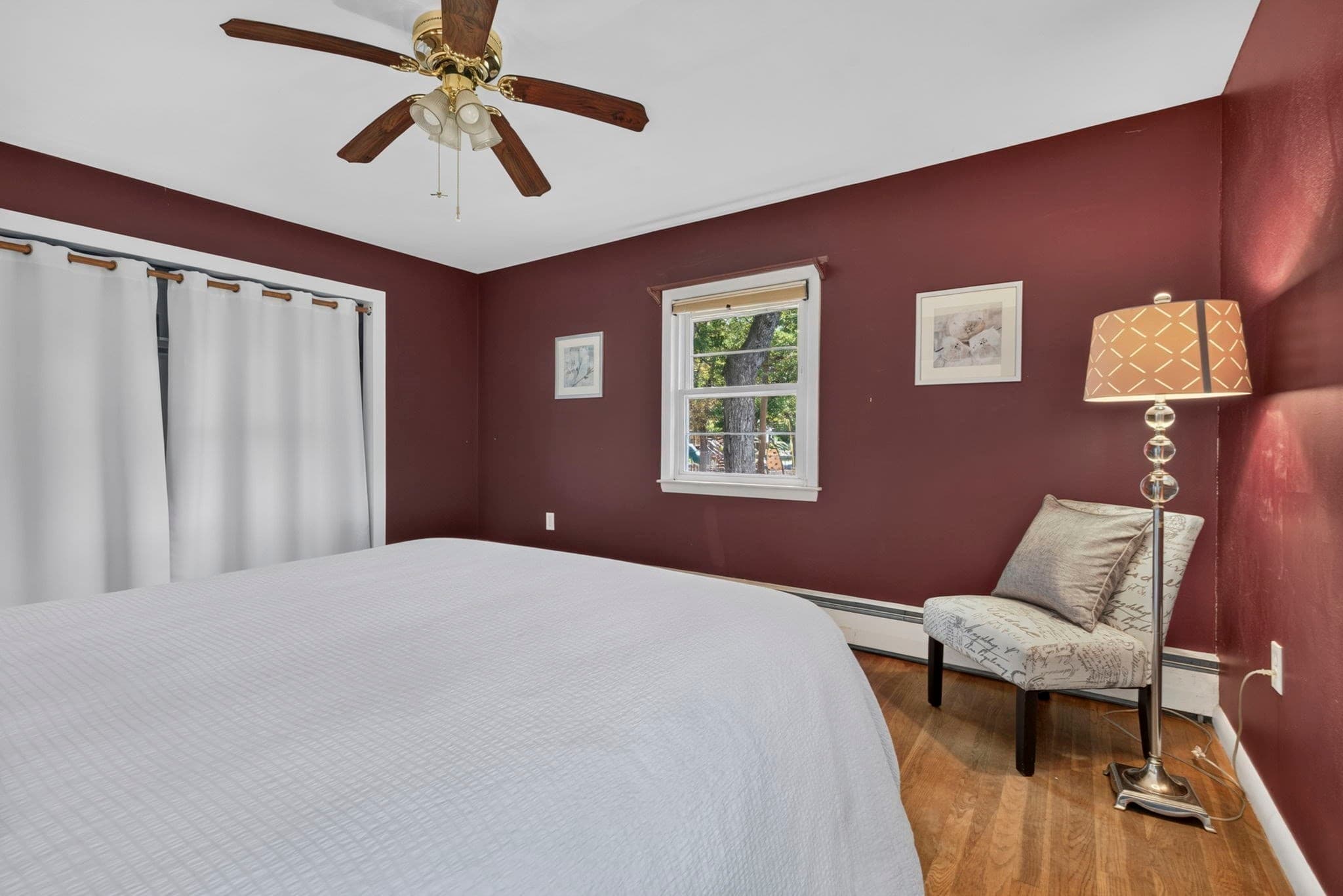 Single Family Residence at 43 Madison St, Amesbury MA 01913, Amesbury, photo 9 of 28