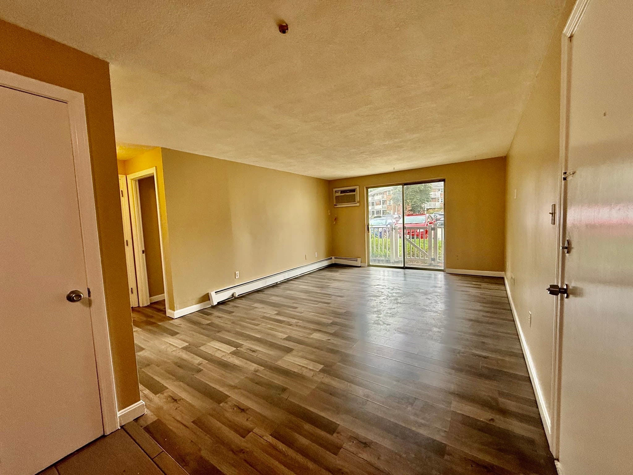 Condominium at 5 Kenmar Drive # 7, Billerica MA 01821, Billerica, photo 7 of 15