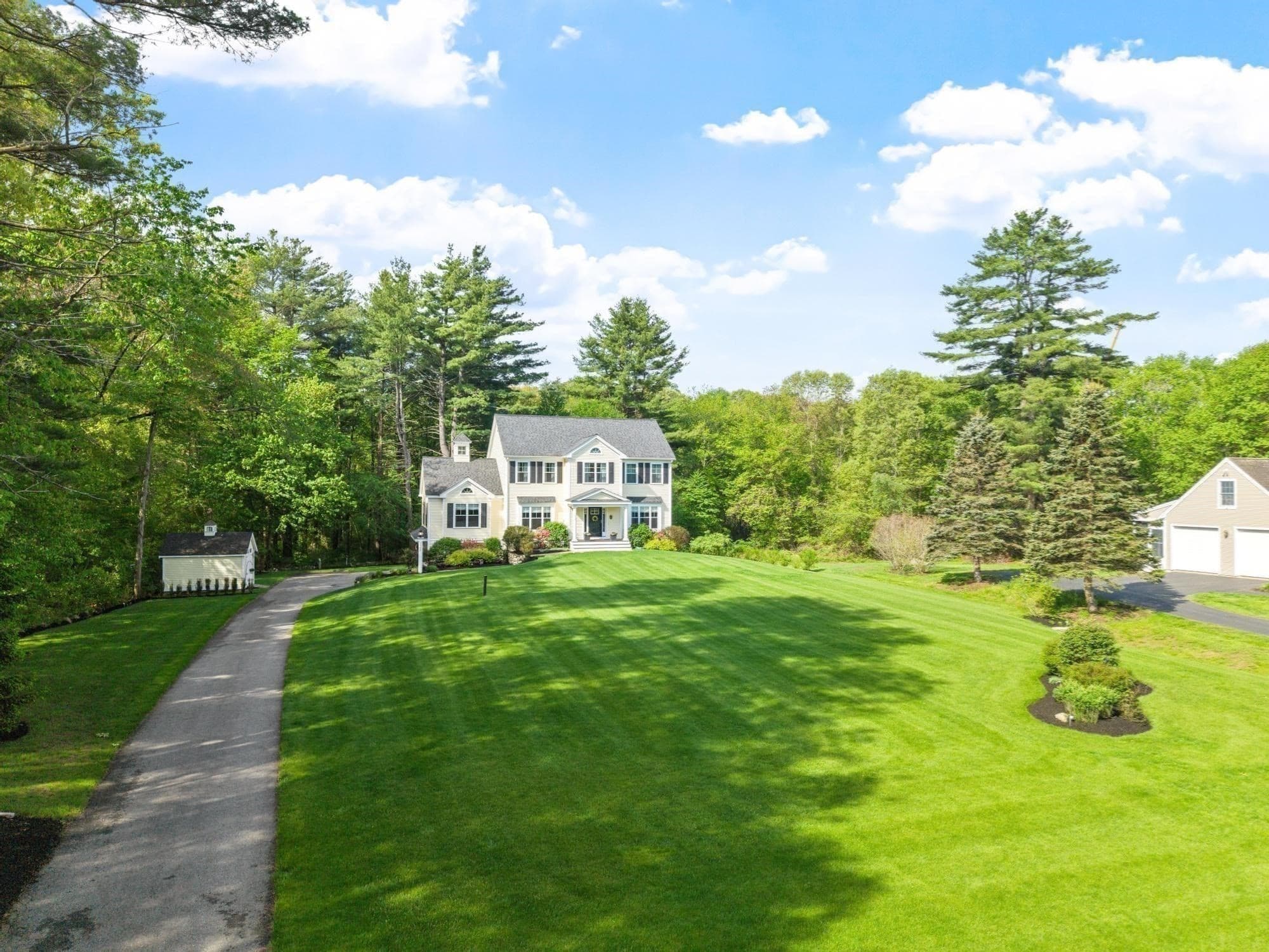 Single Family Residence at 121 Seven Star Rd, Groveland MA 01834, Groveland, photo 7 of 42