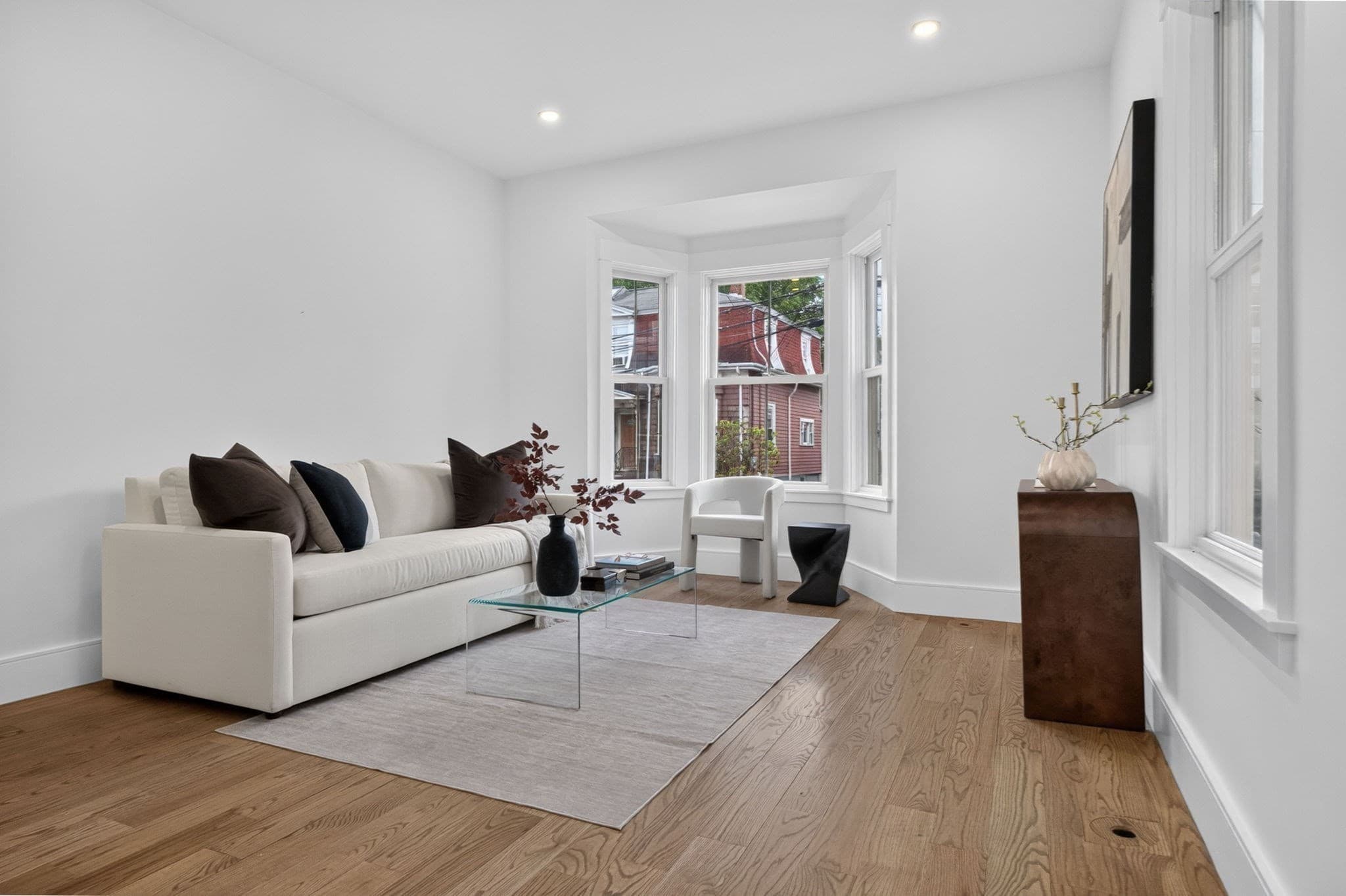 Condominium at 31 Houghton St # A, Somerville MA 02143, Somerville, photo 9 of 26