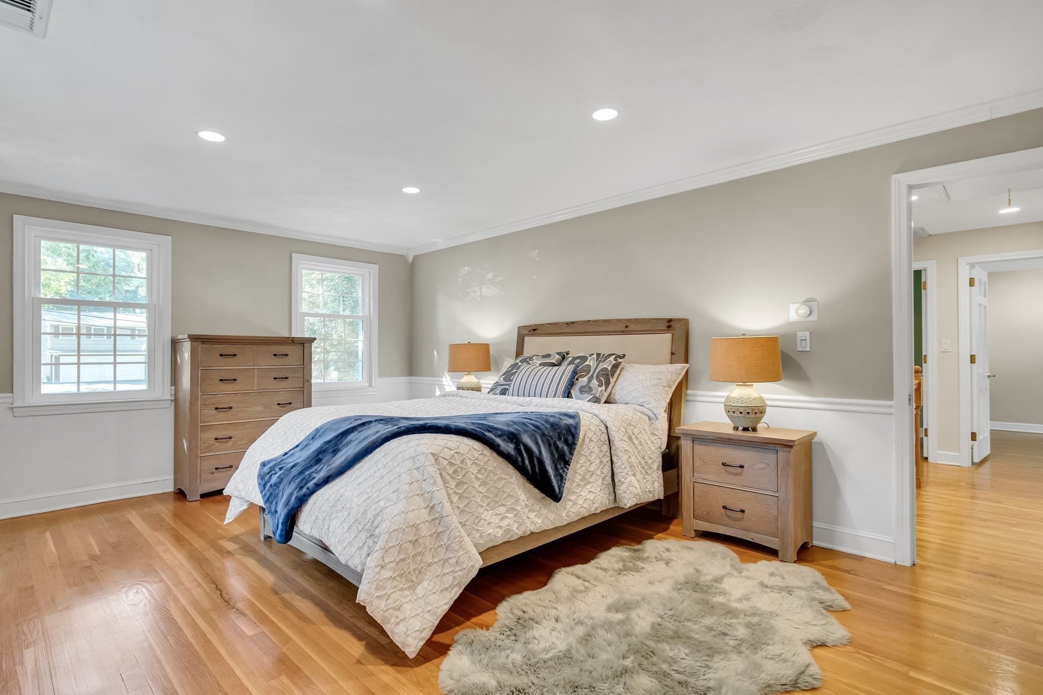 Single Family Residence at 8 Barry Dr, Framingham MA 01702, Framingham, photo 20 of 42