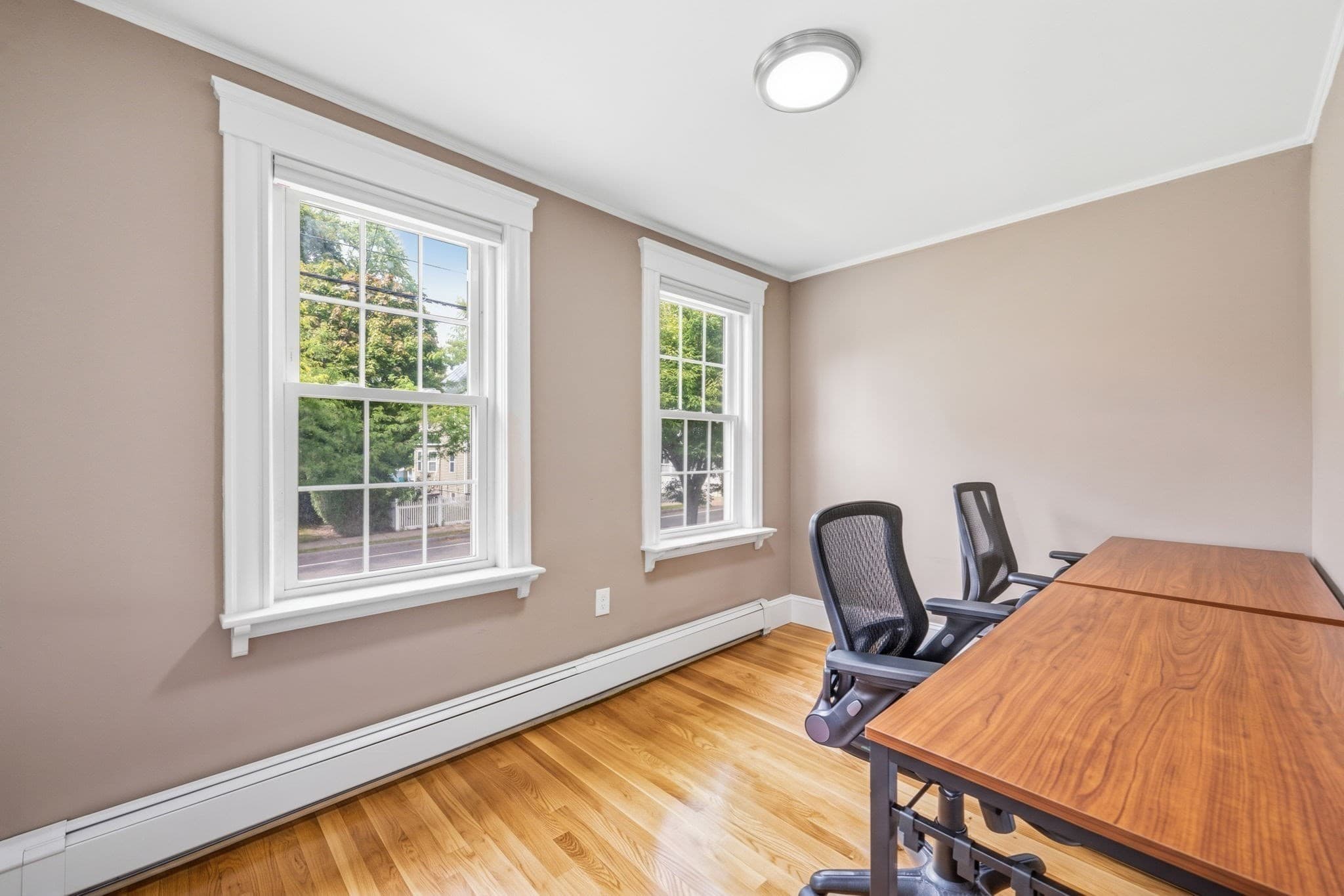 Single Family Residence at 606 Lincoln Ave, Saugus MA 01906, Saugus, photo 9 of 42
