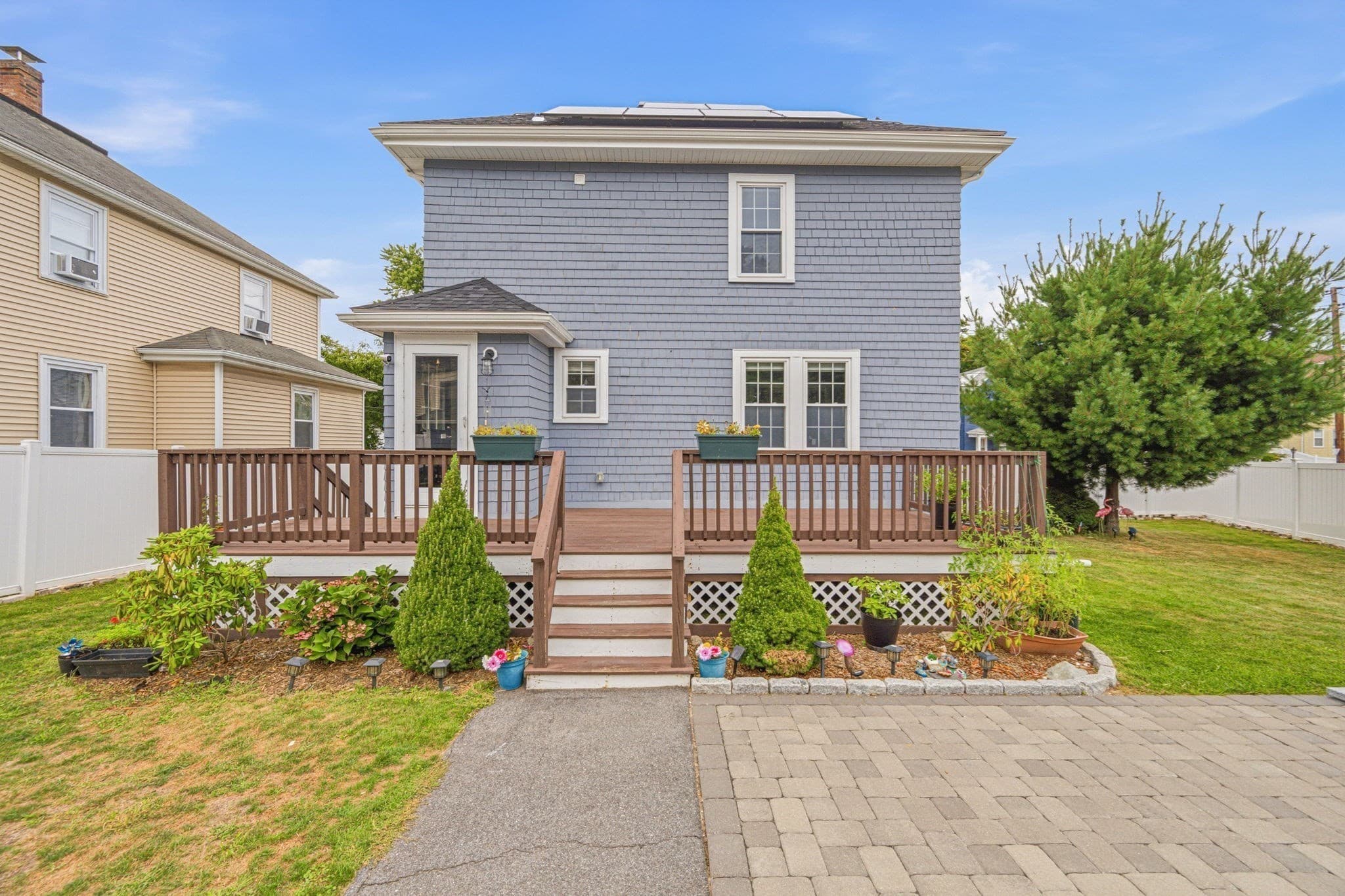 Single Family Residence at 606 Lincoln Ave, Saugus MA 01906, Saugus, photo 38 of 42